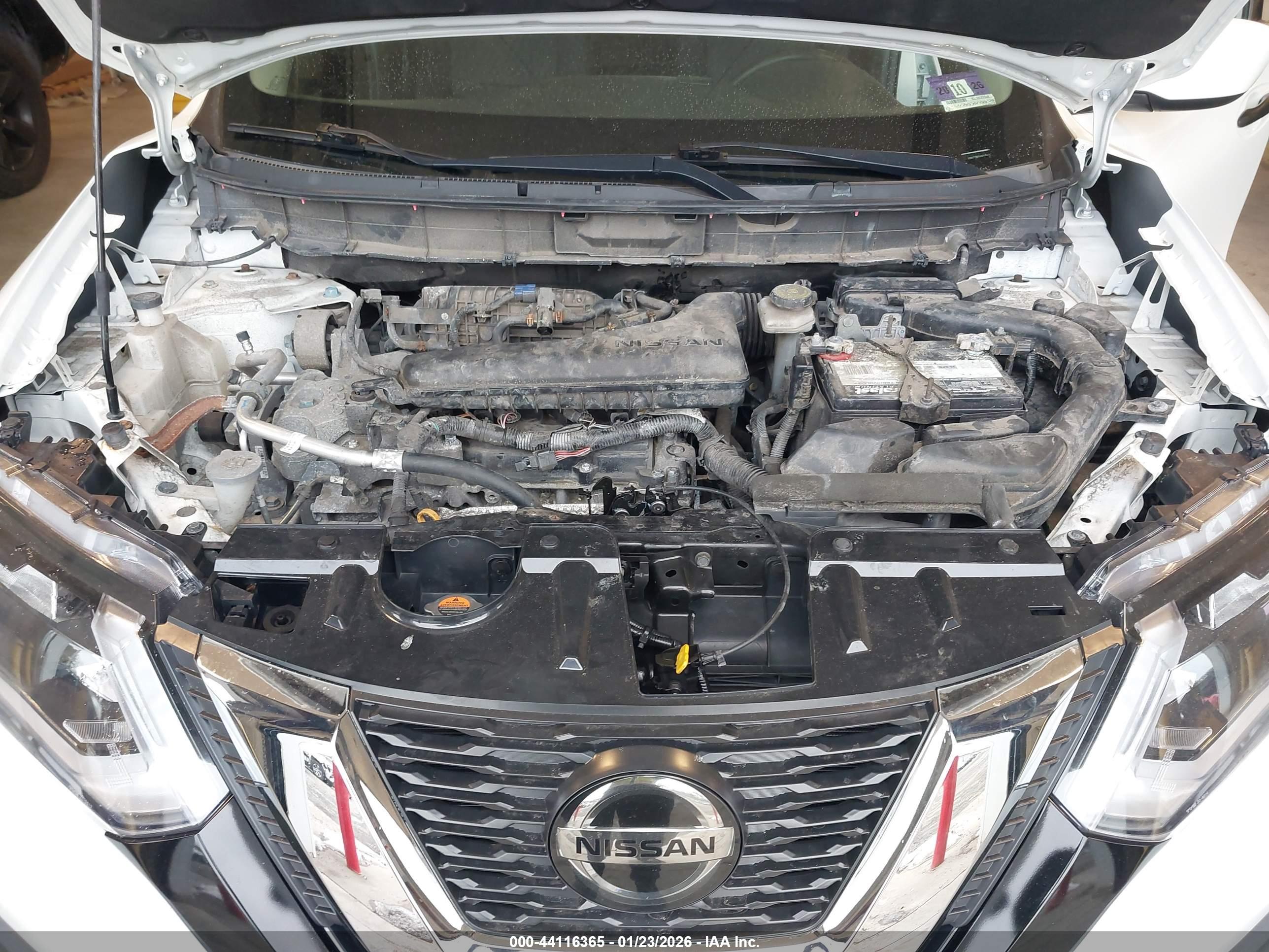 NISSAN ROGUE image 10