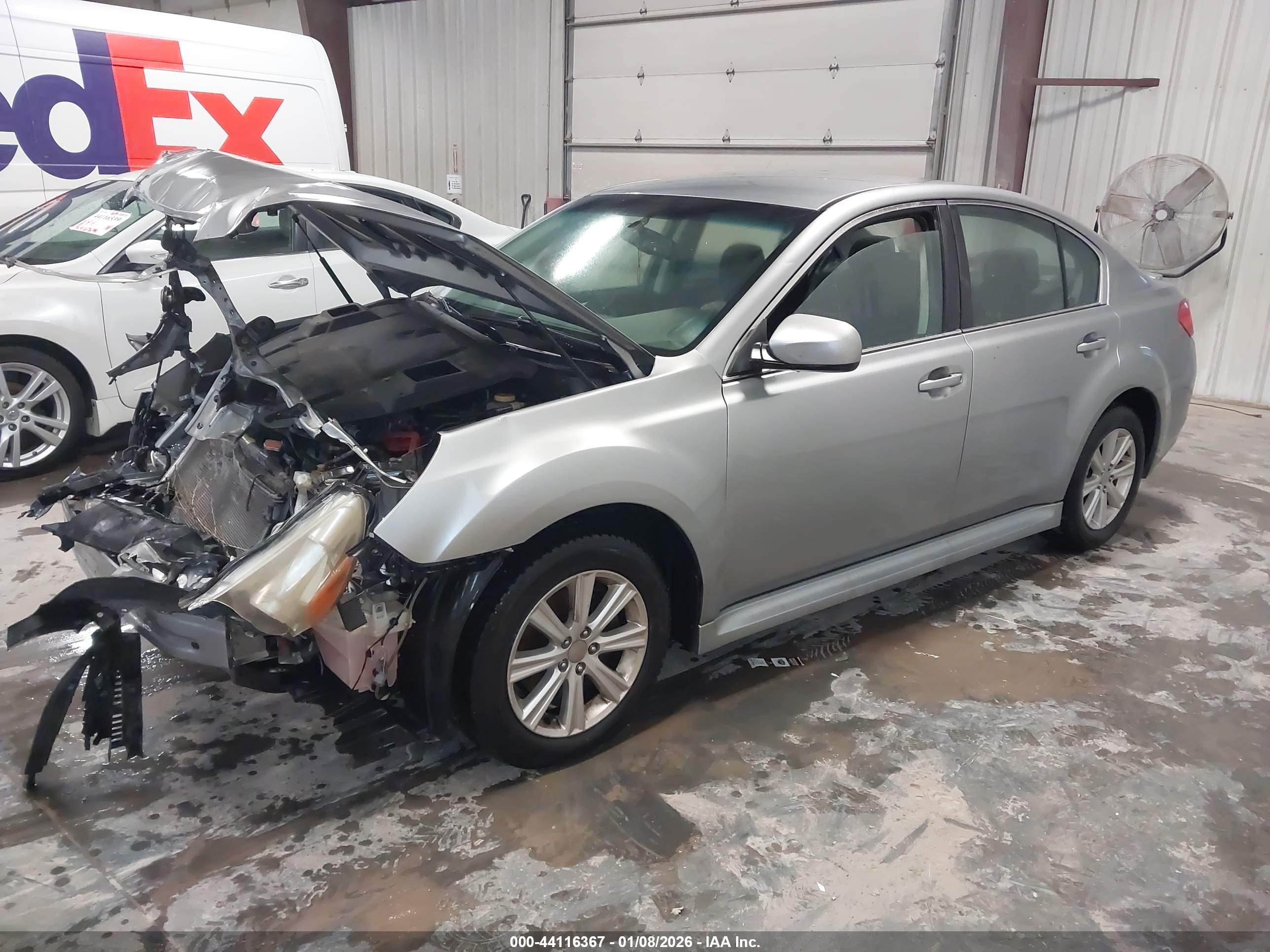 SUBARU LEGACY image 2