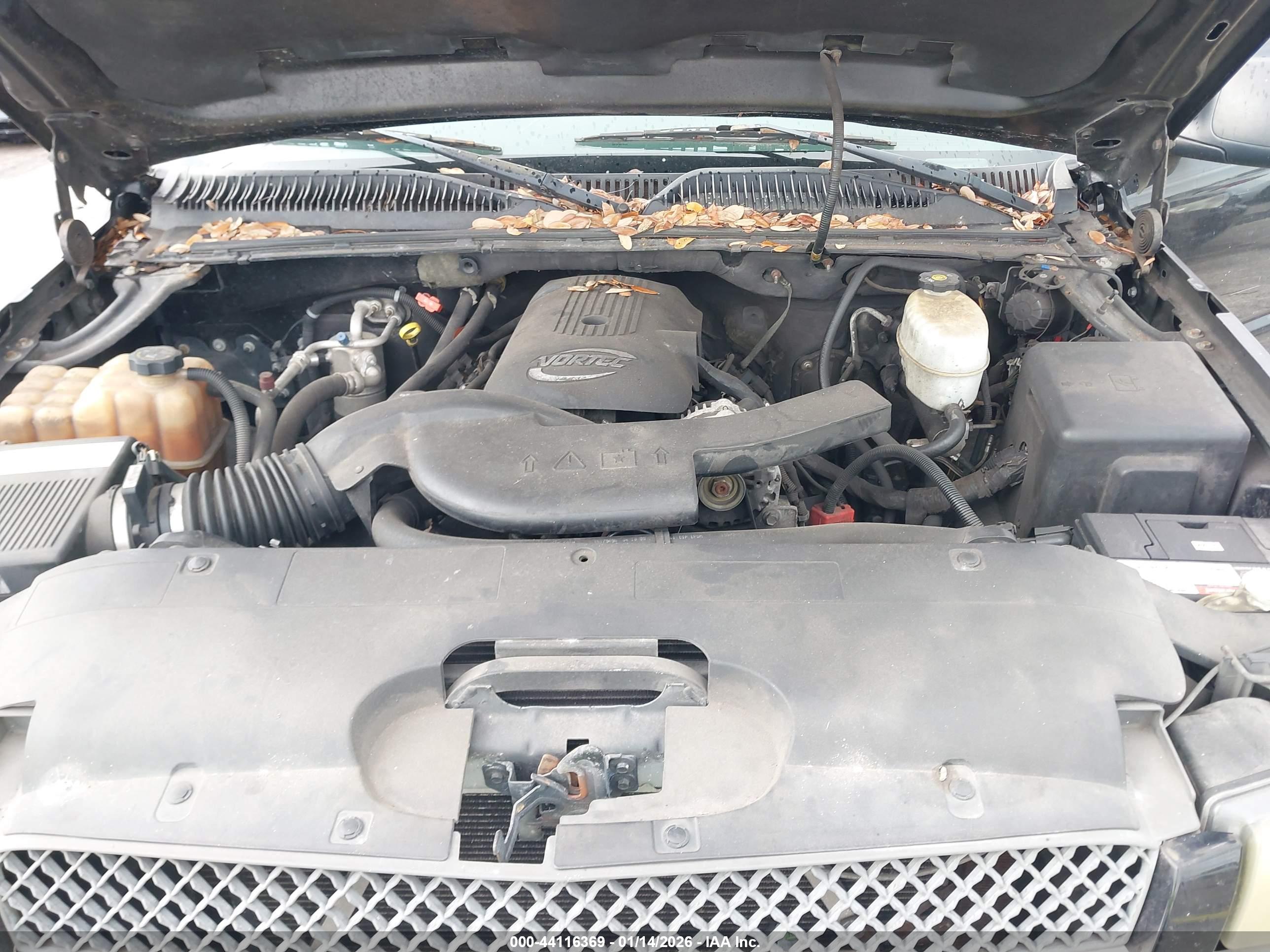 CHEVROLET AVALANCHE image 10