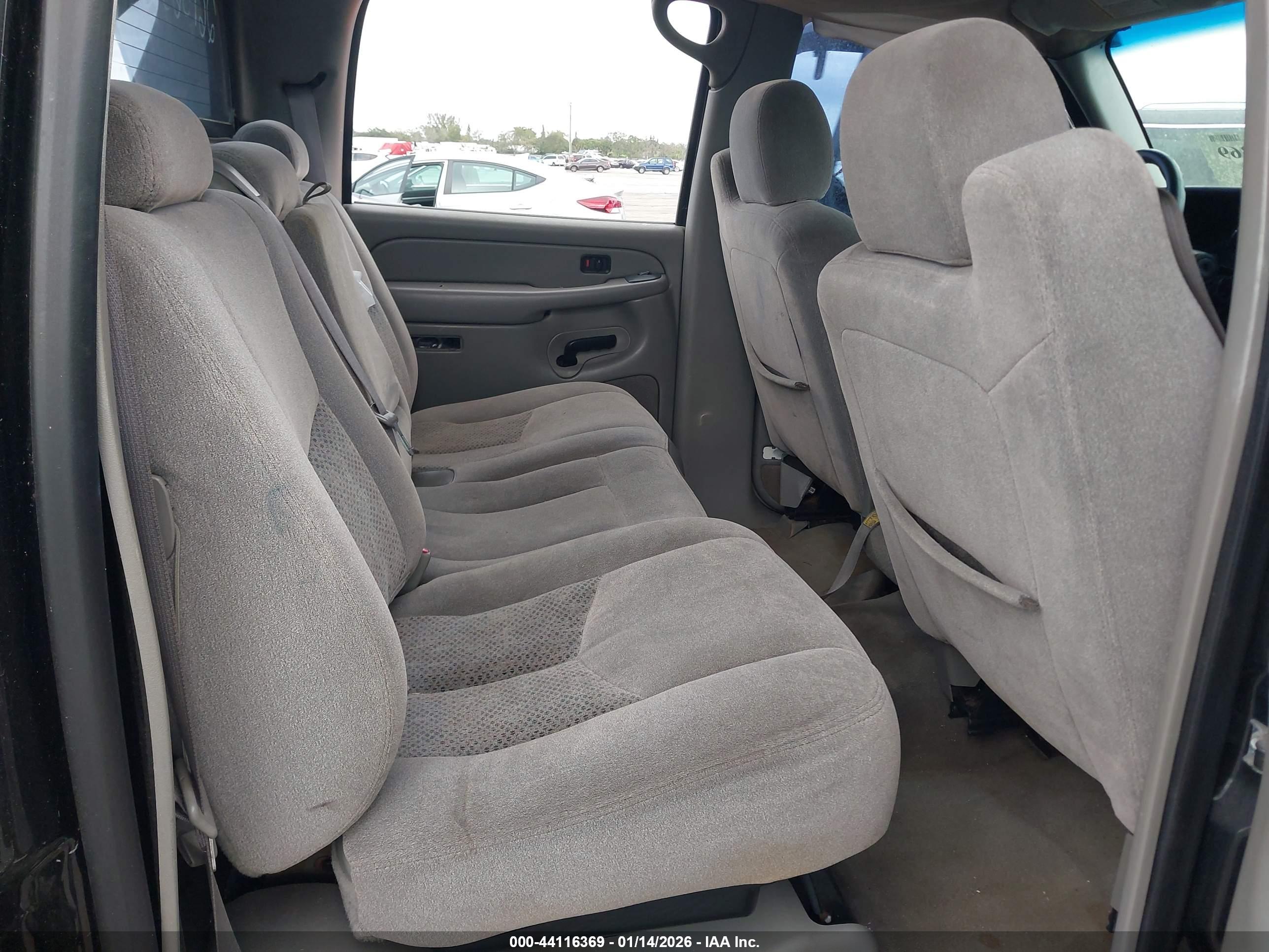CHEVROLET AVALANCHE image 8