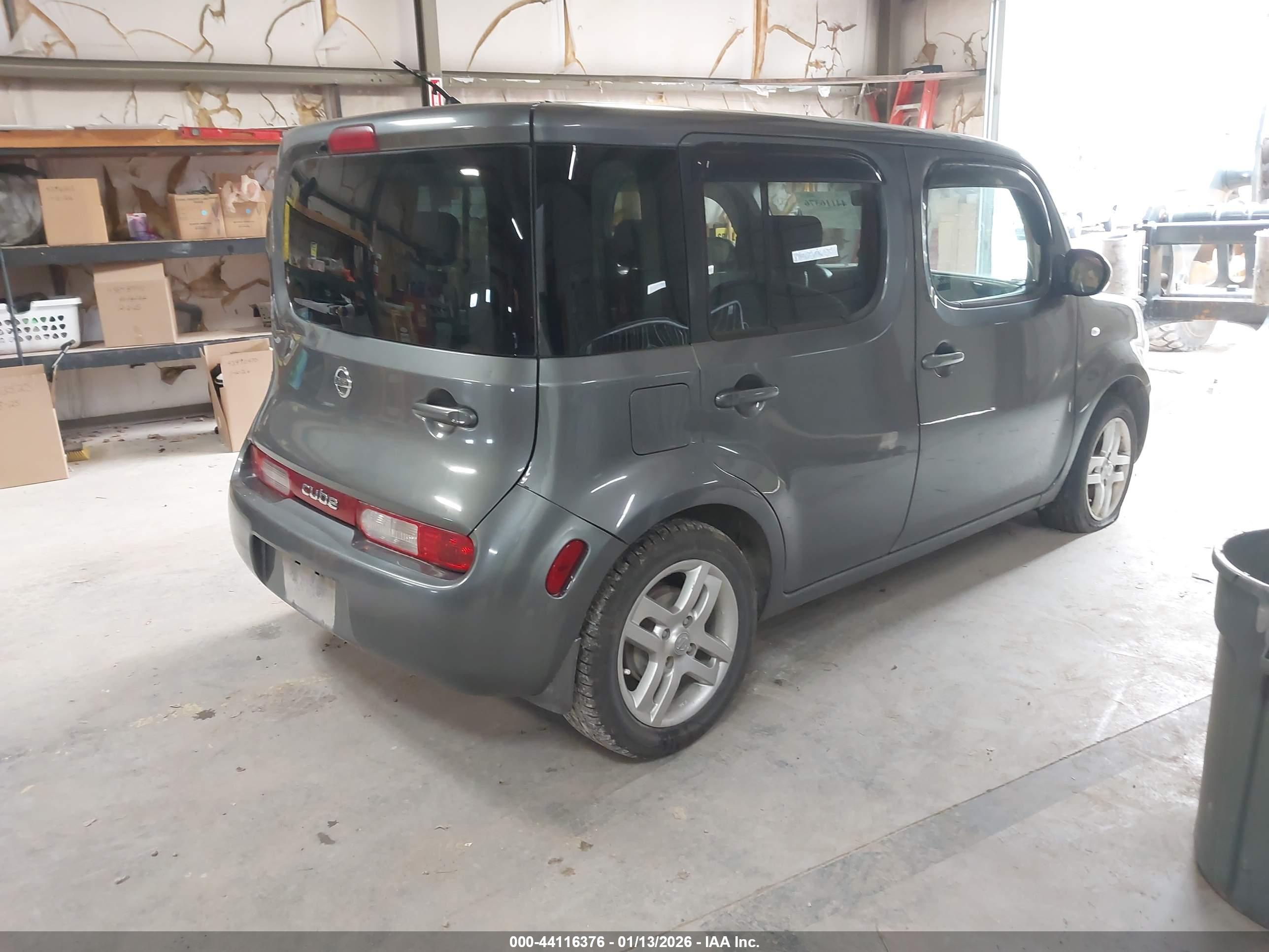 NISSAN CUBE image 4