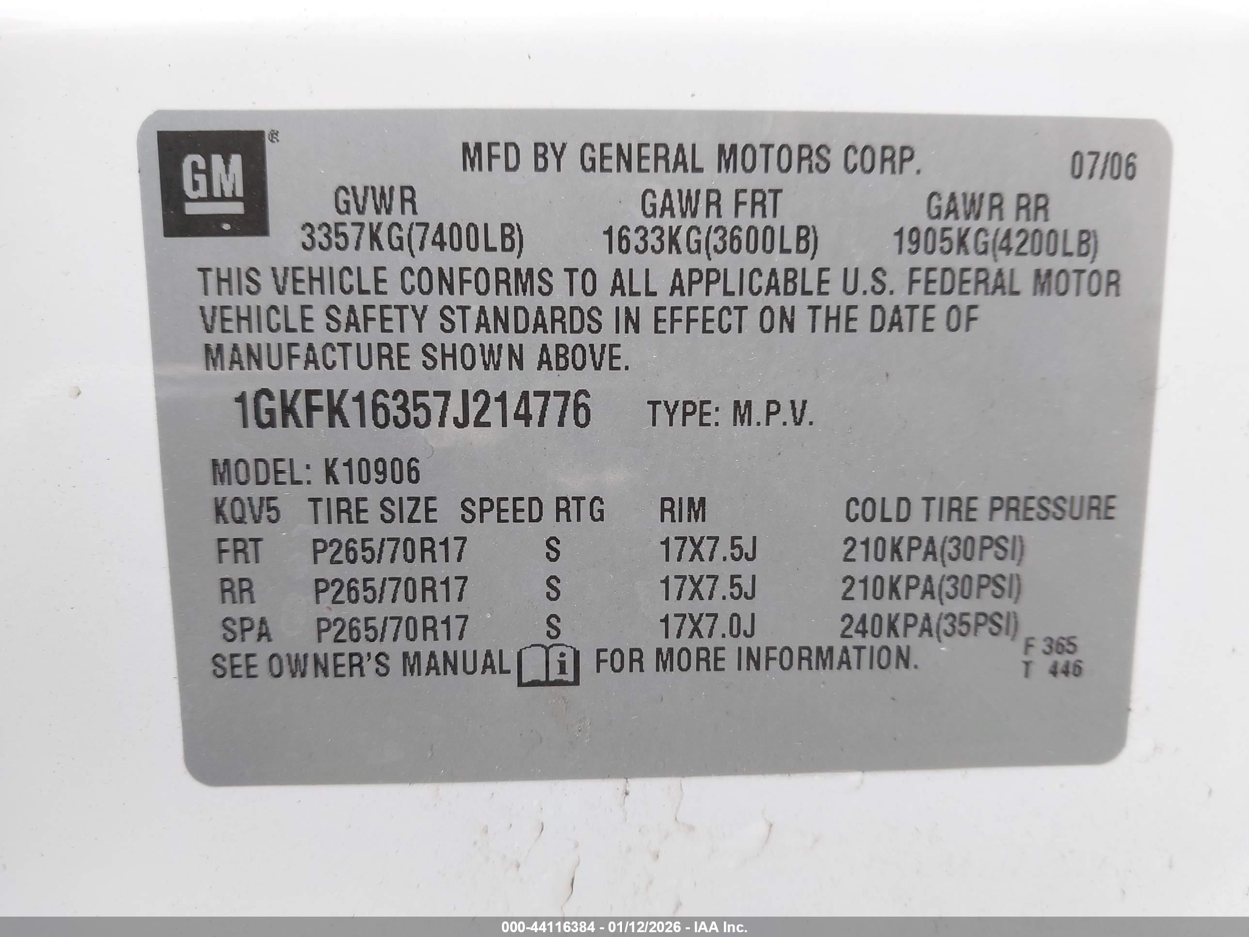 GMC YUKON image 9