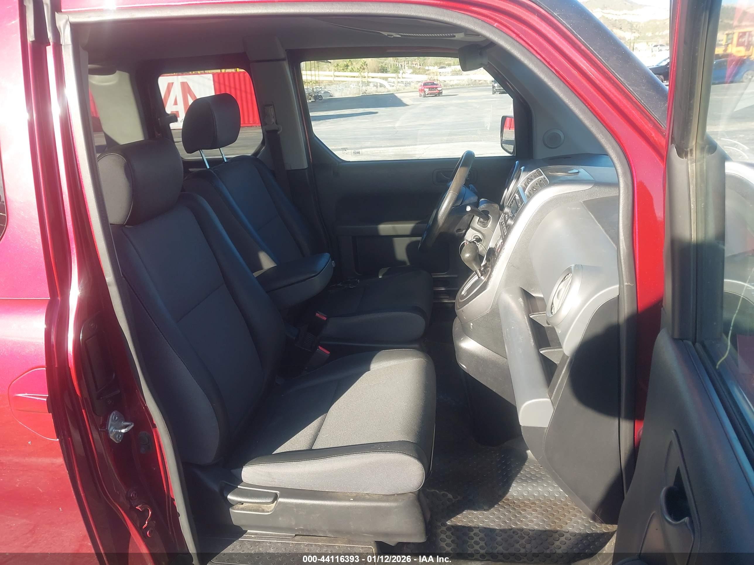 HONDA ELEMENT image 5