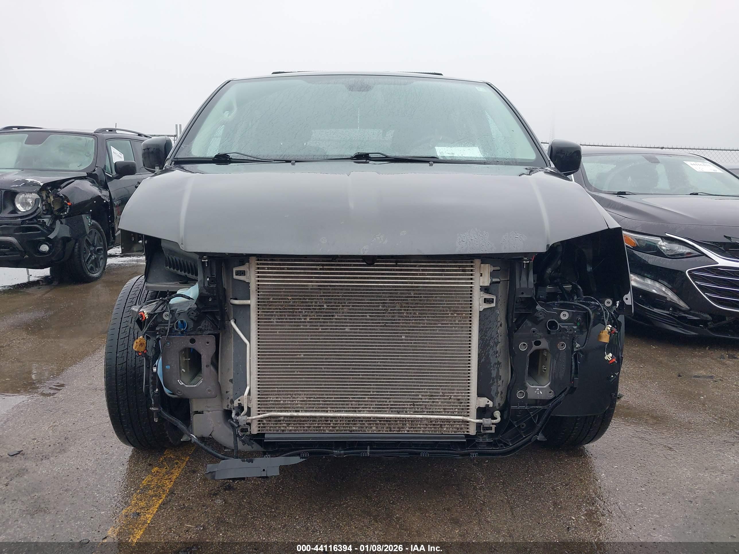 DODGE GRAND image 6