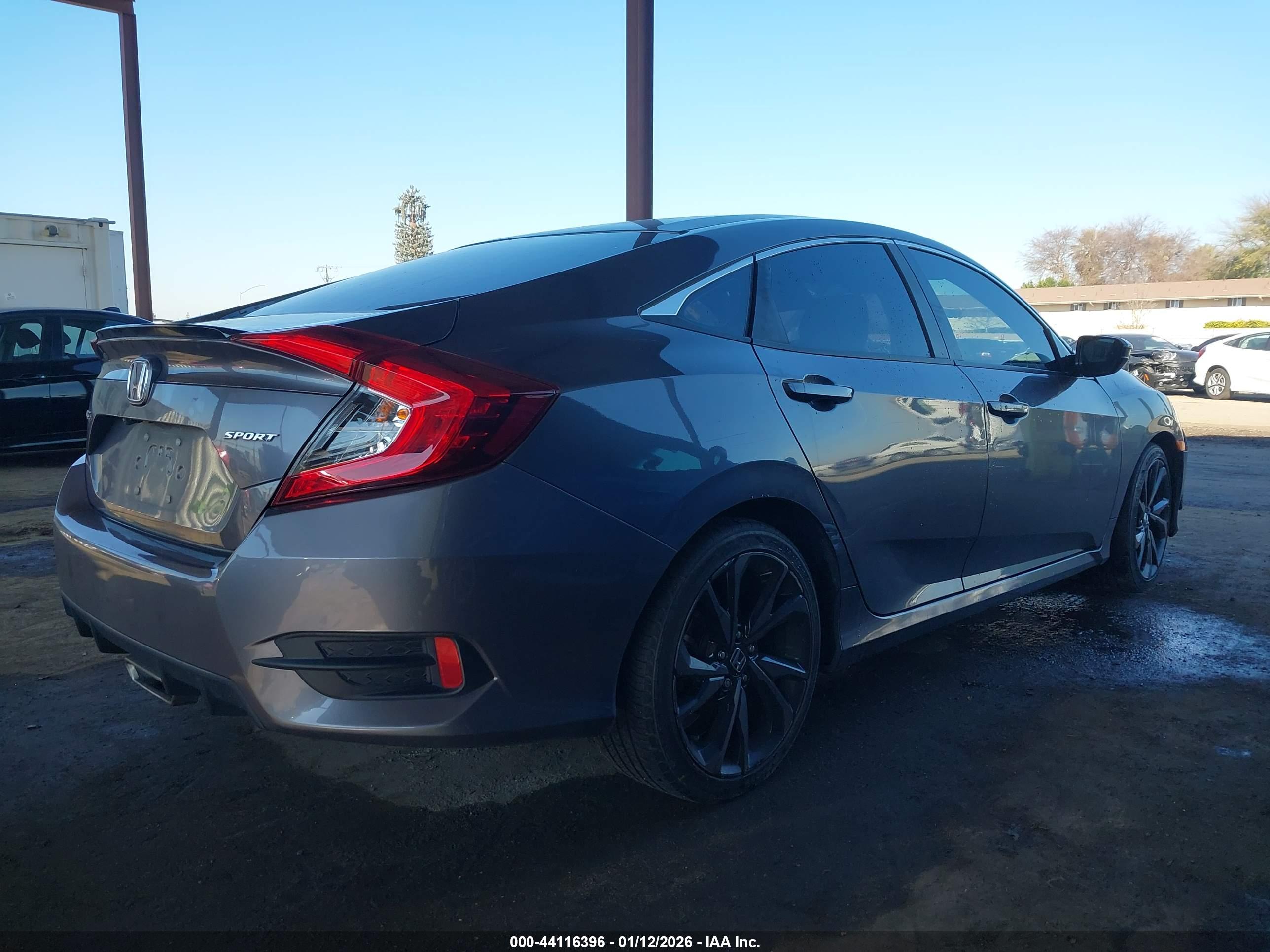 HONDA CIVIC image 4