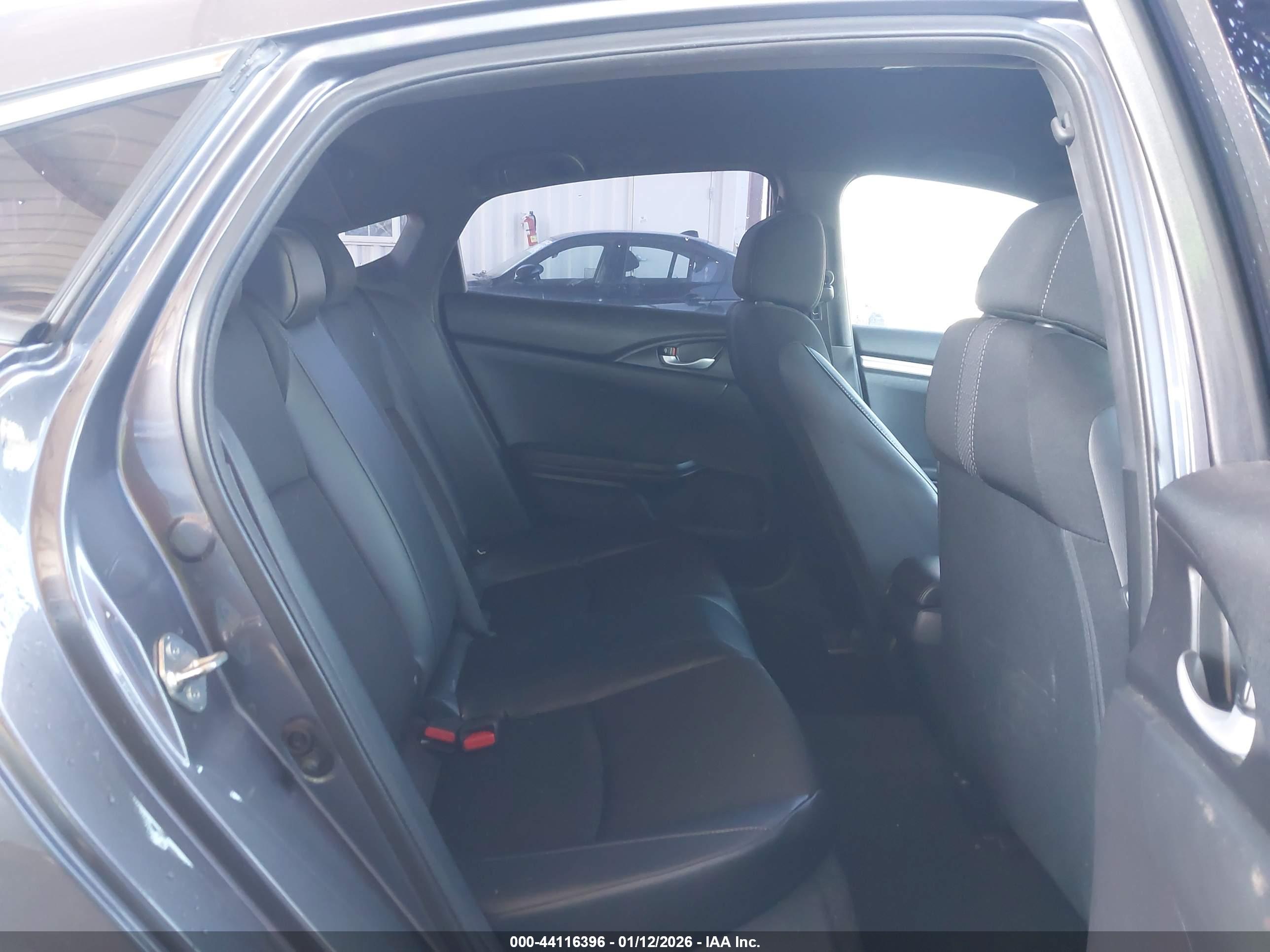 HONDA CIVIC image 8