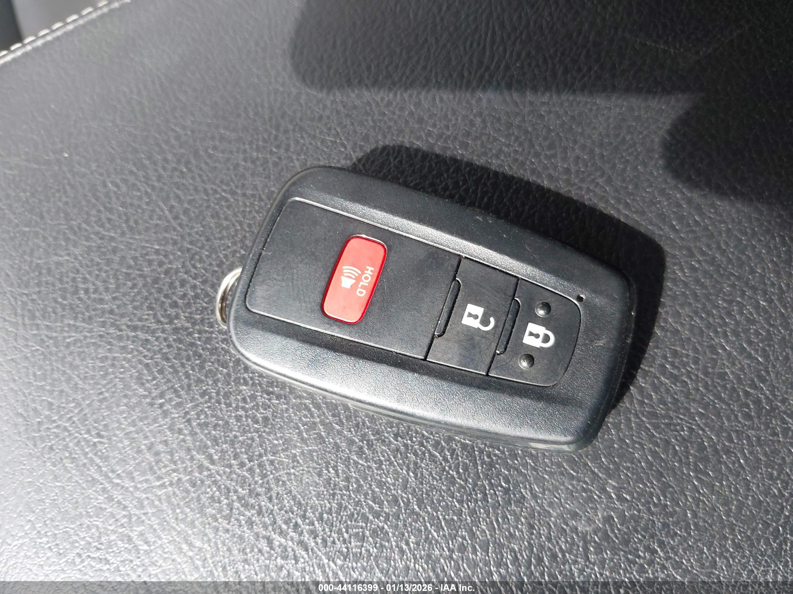 TOYOTA 4RUNNER image 11