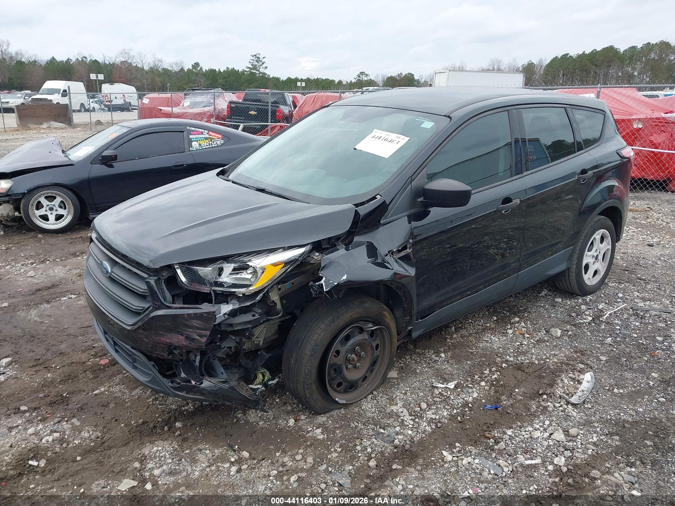 FORD ESCAPE image 2