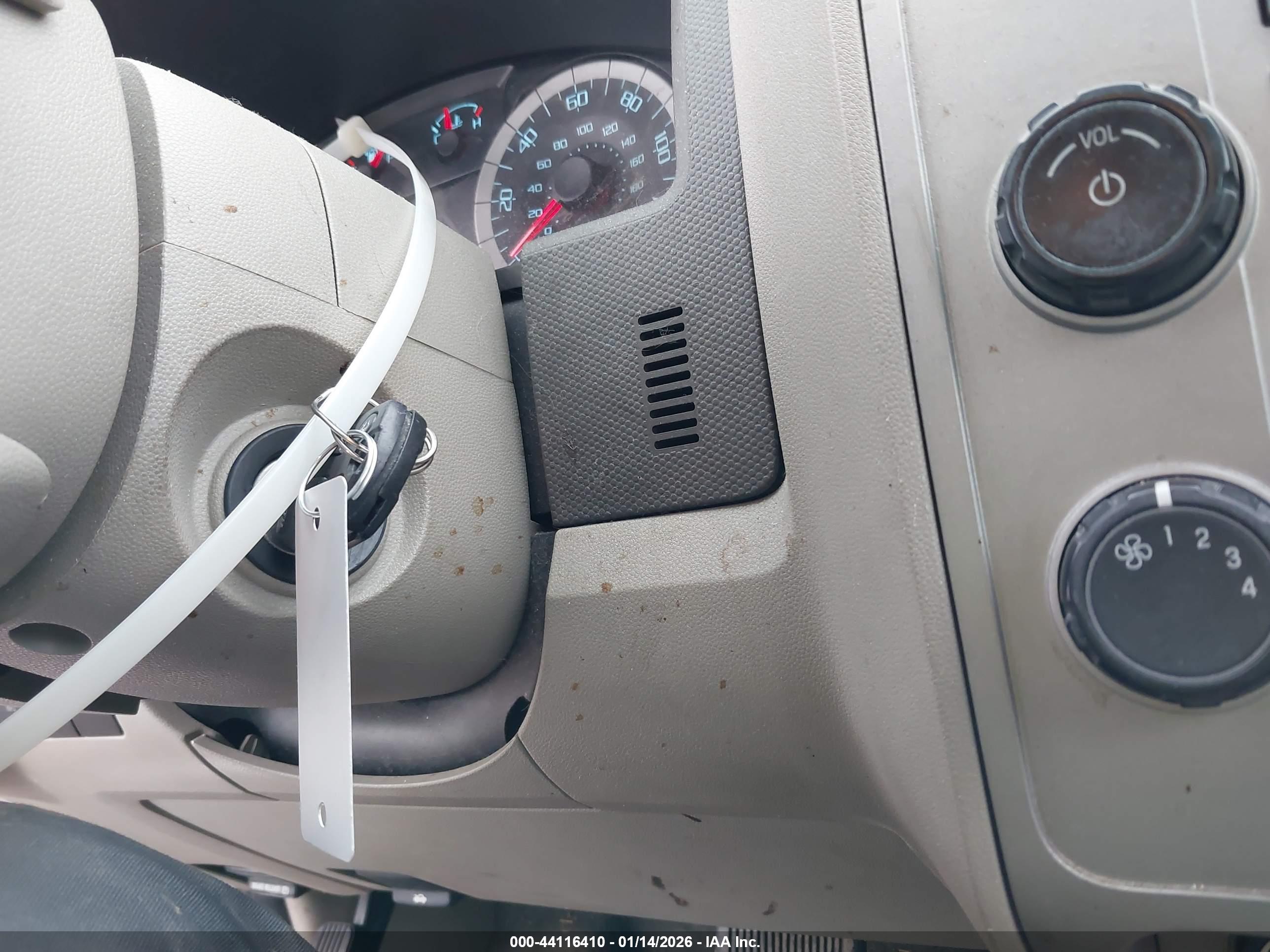FORD ESCAPE image 11