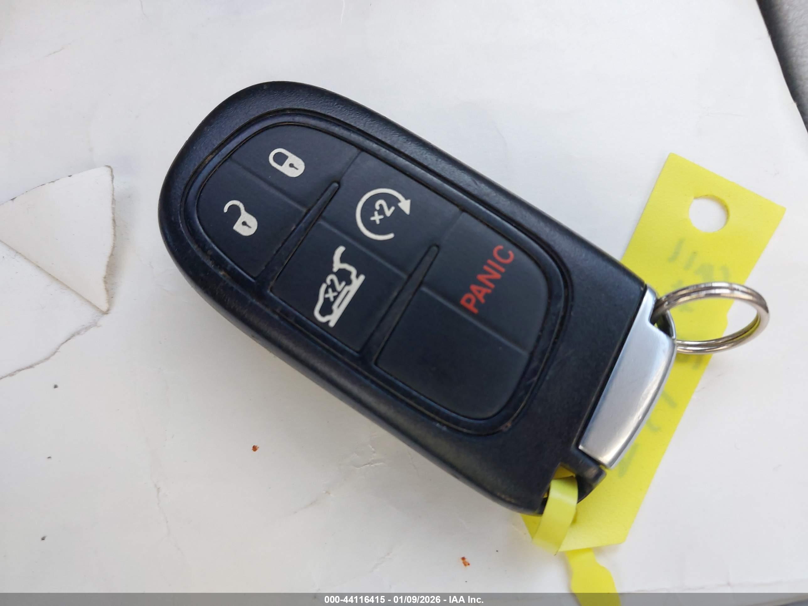 JEEP CHEROKEE image 11