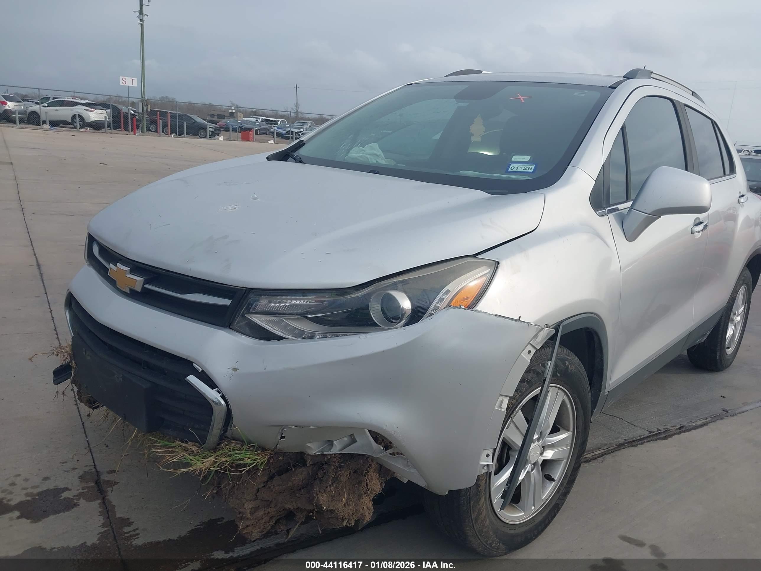 CHEVROLET TRAX image 6