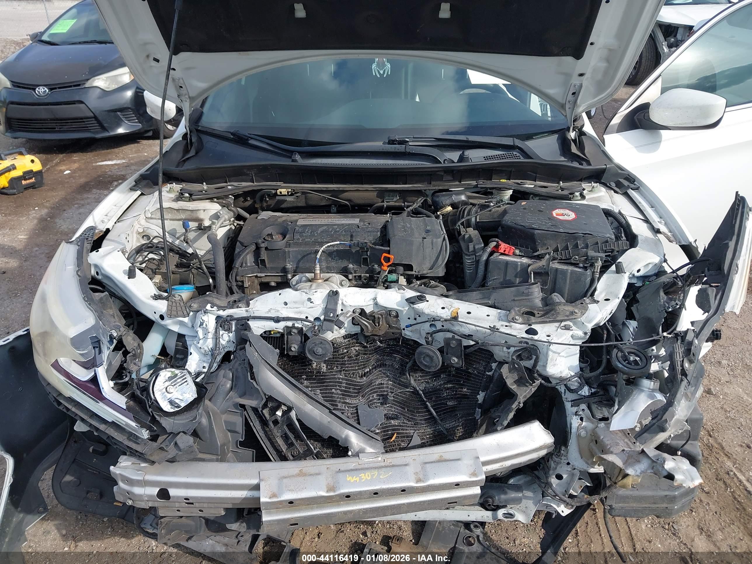 HONDA ACCORD image 10