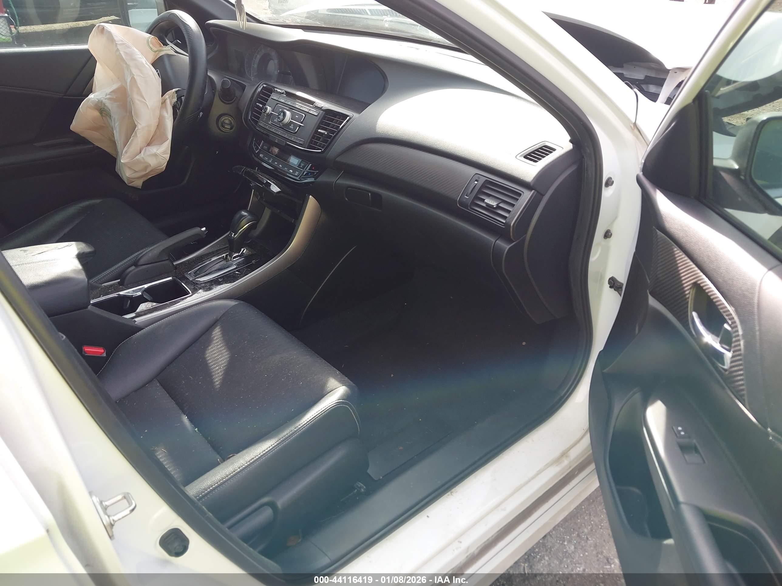 HONDA ACCORD image 5