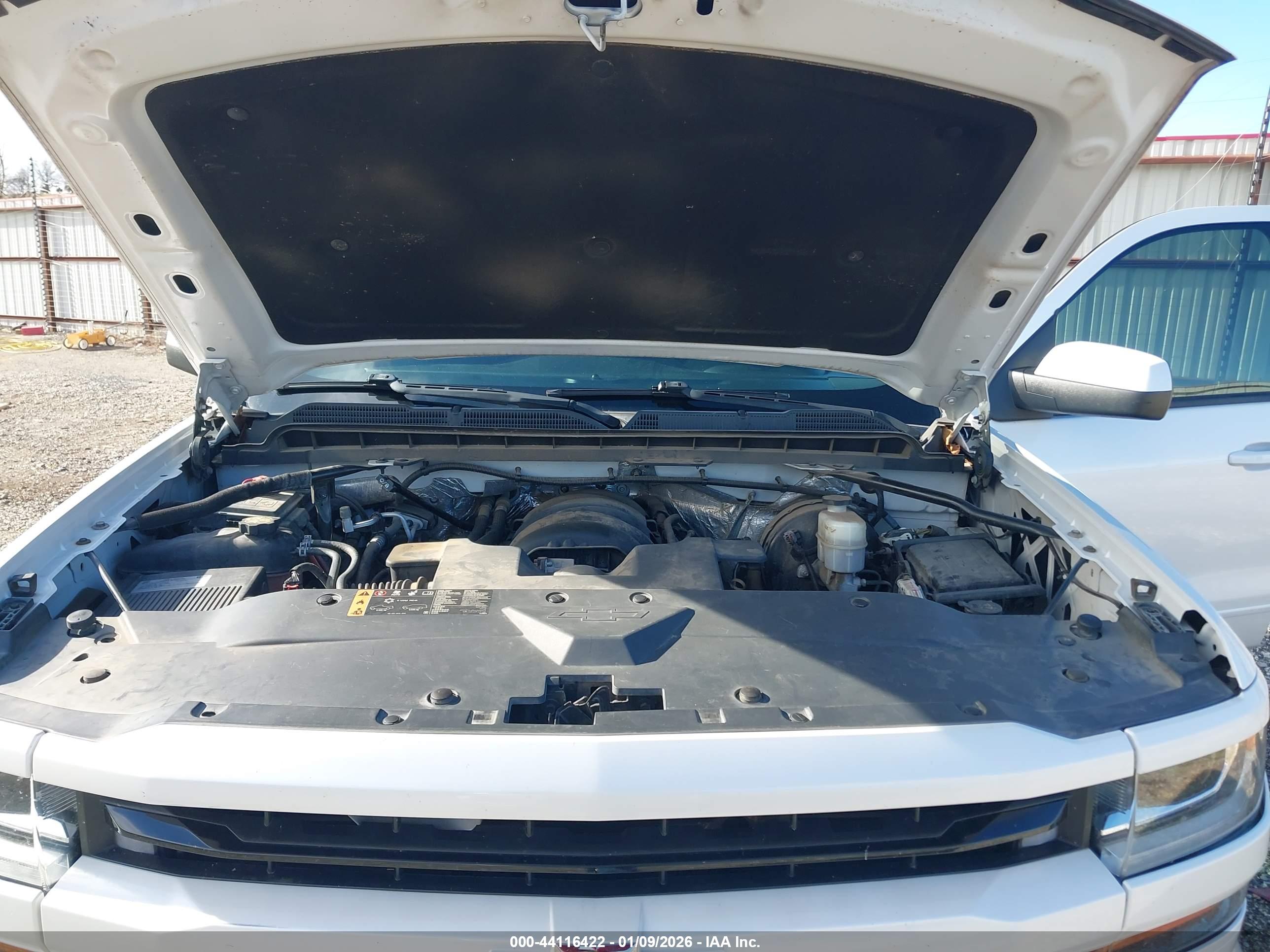 CHEVROLET SILVERADO image 10