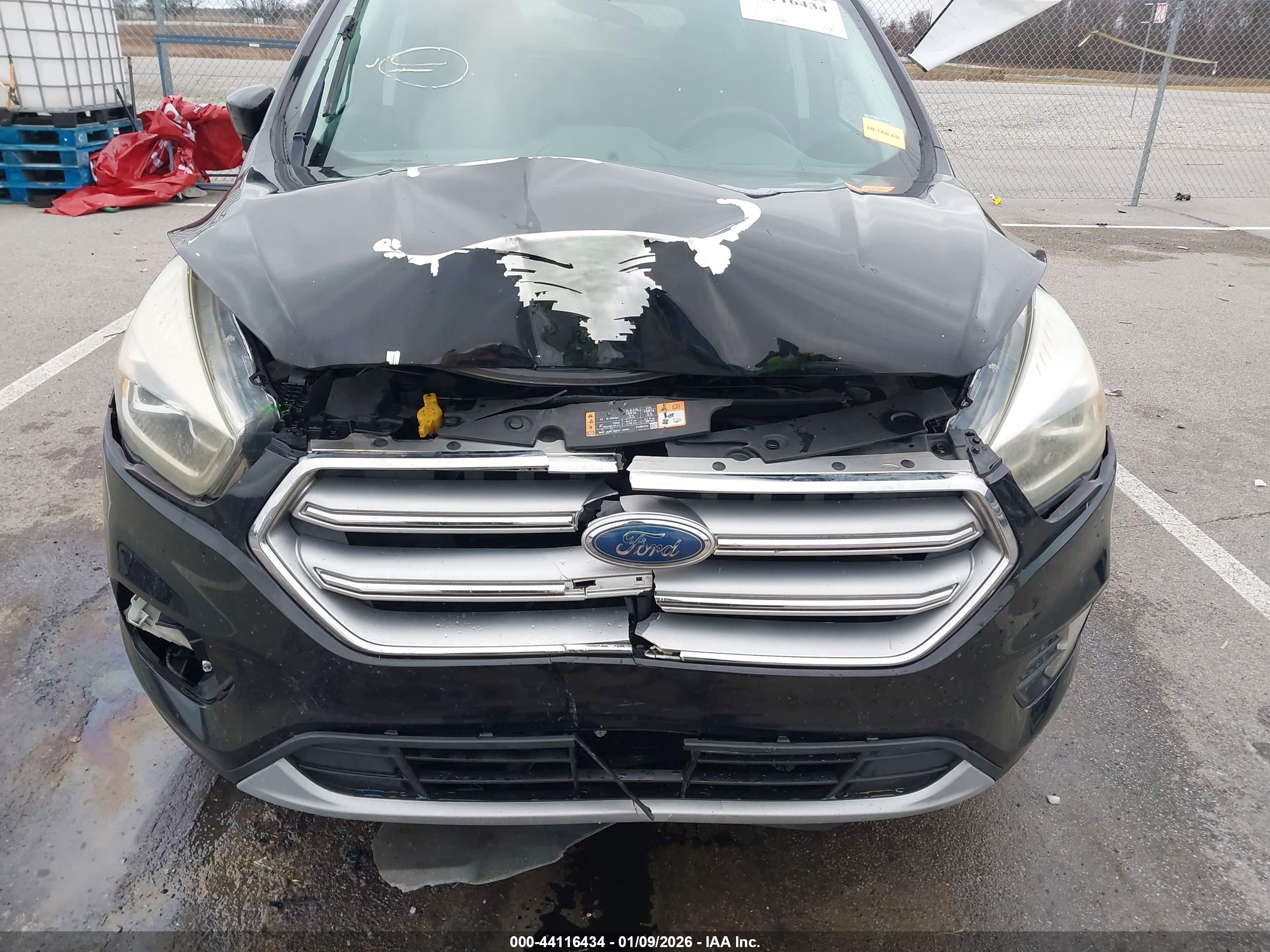 FORD ESCAPE image 6