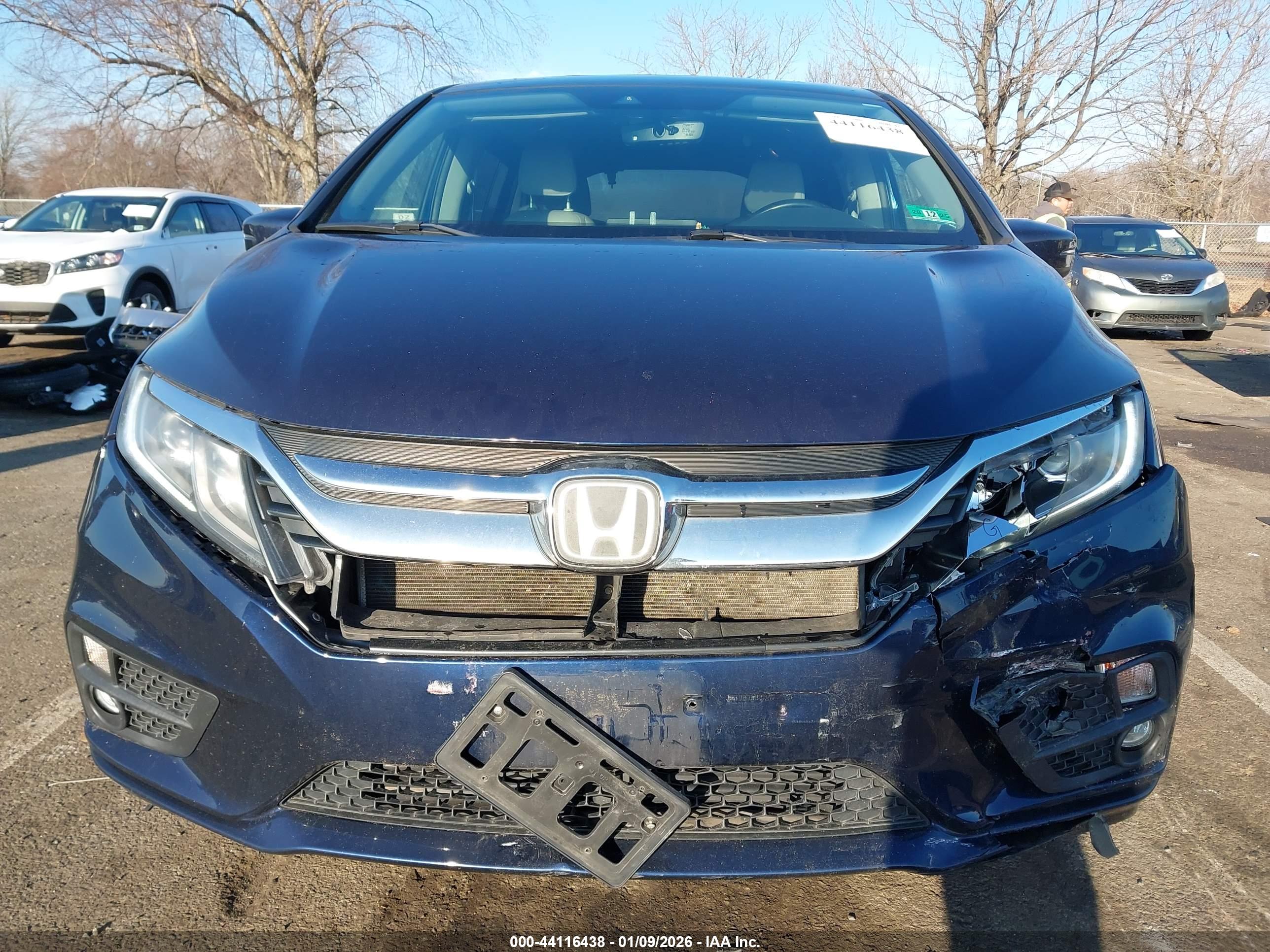 HONDA ODYSSEY image 6