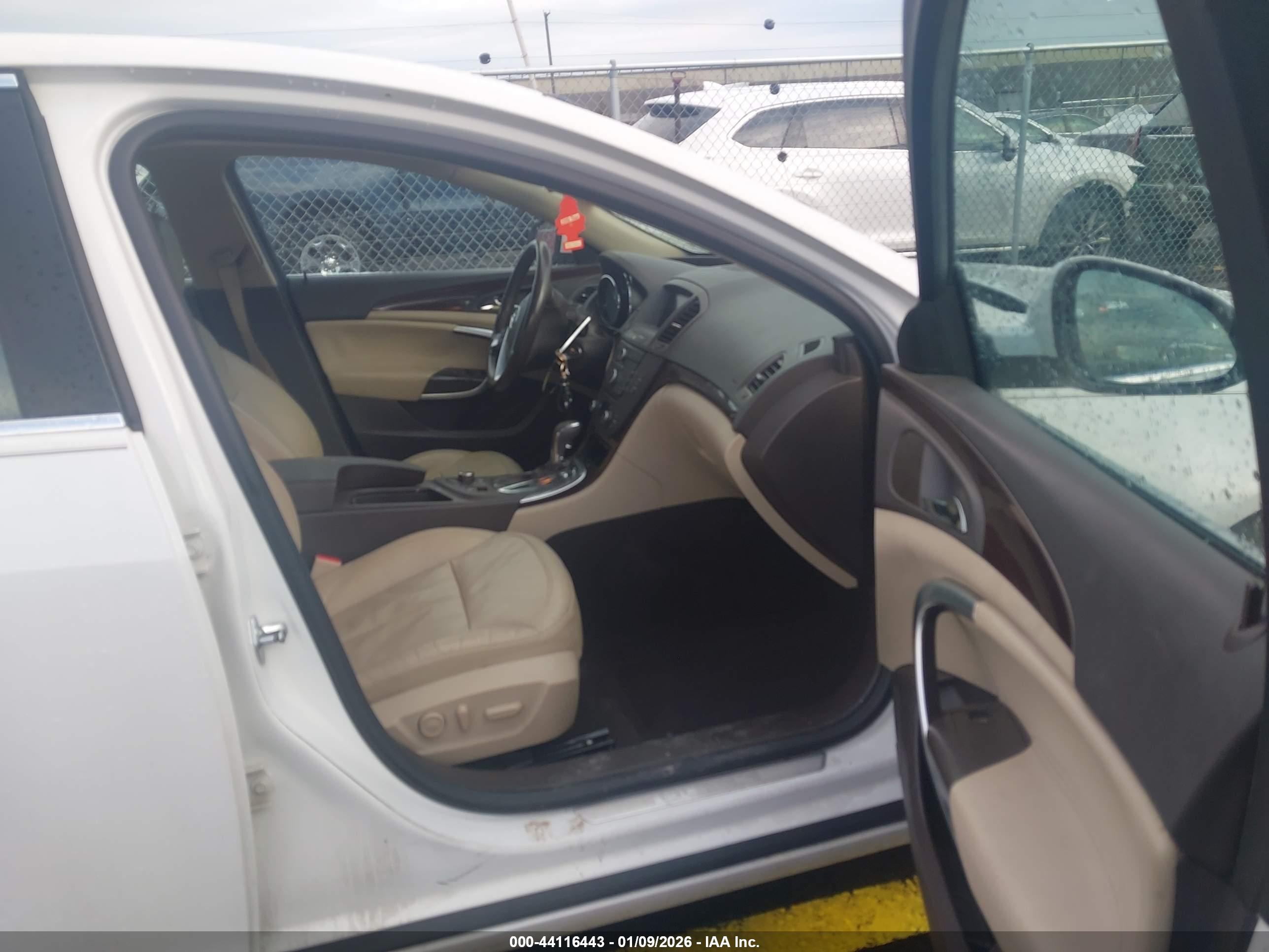 BUICK REGAL image 5