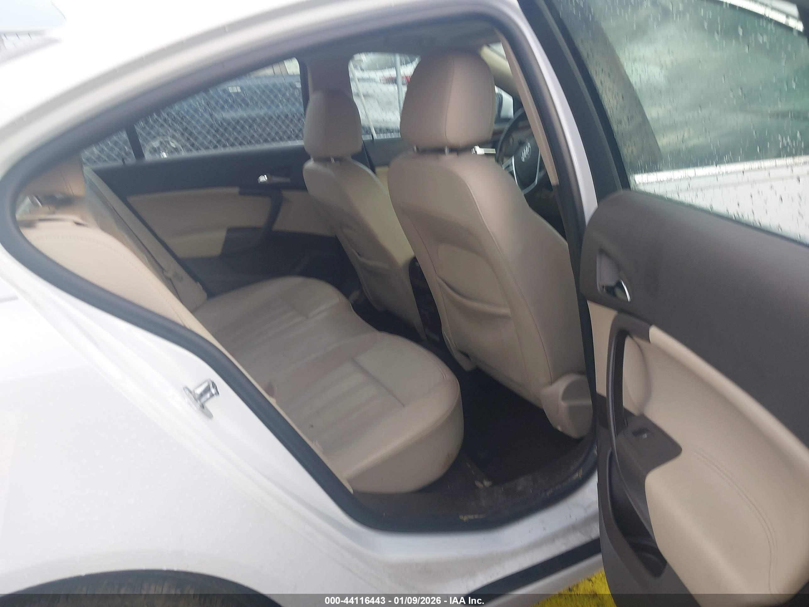 BUICK REGAL image 8