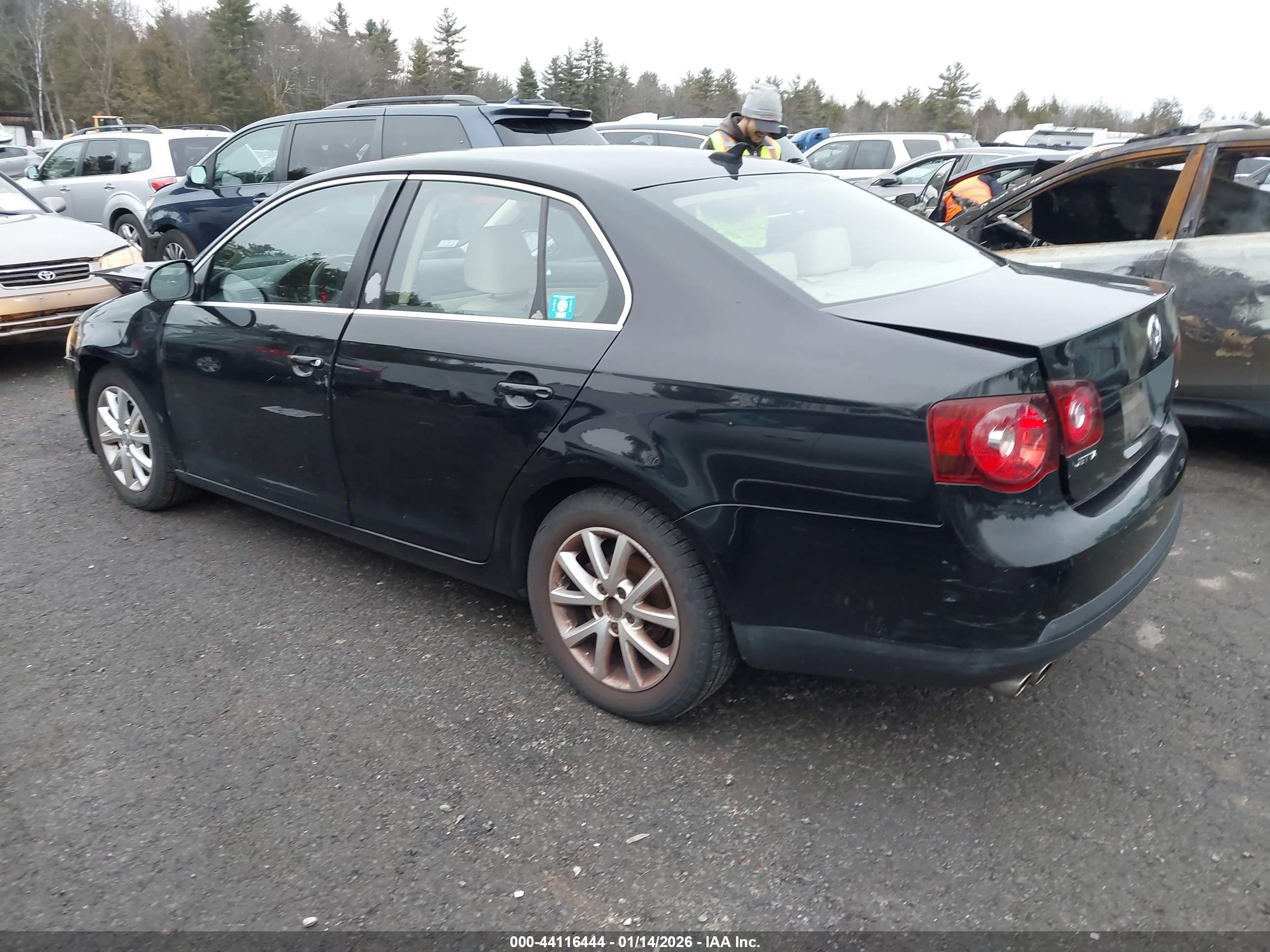 VOLKSWAGEN JETTA image 3