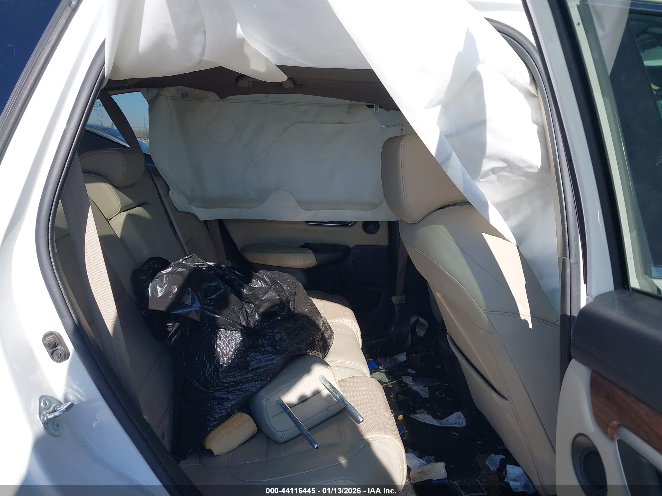 HONDA CR-V image 8
