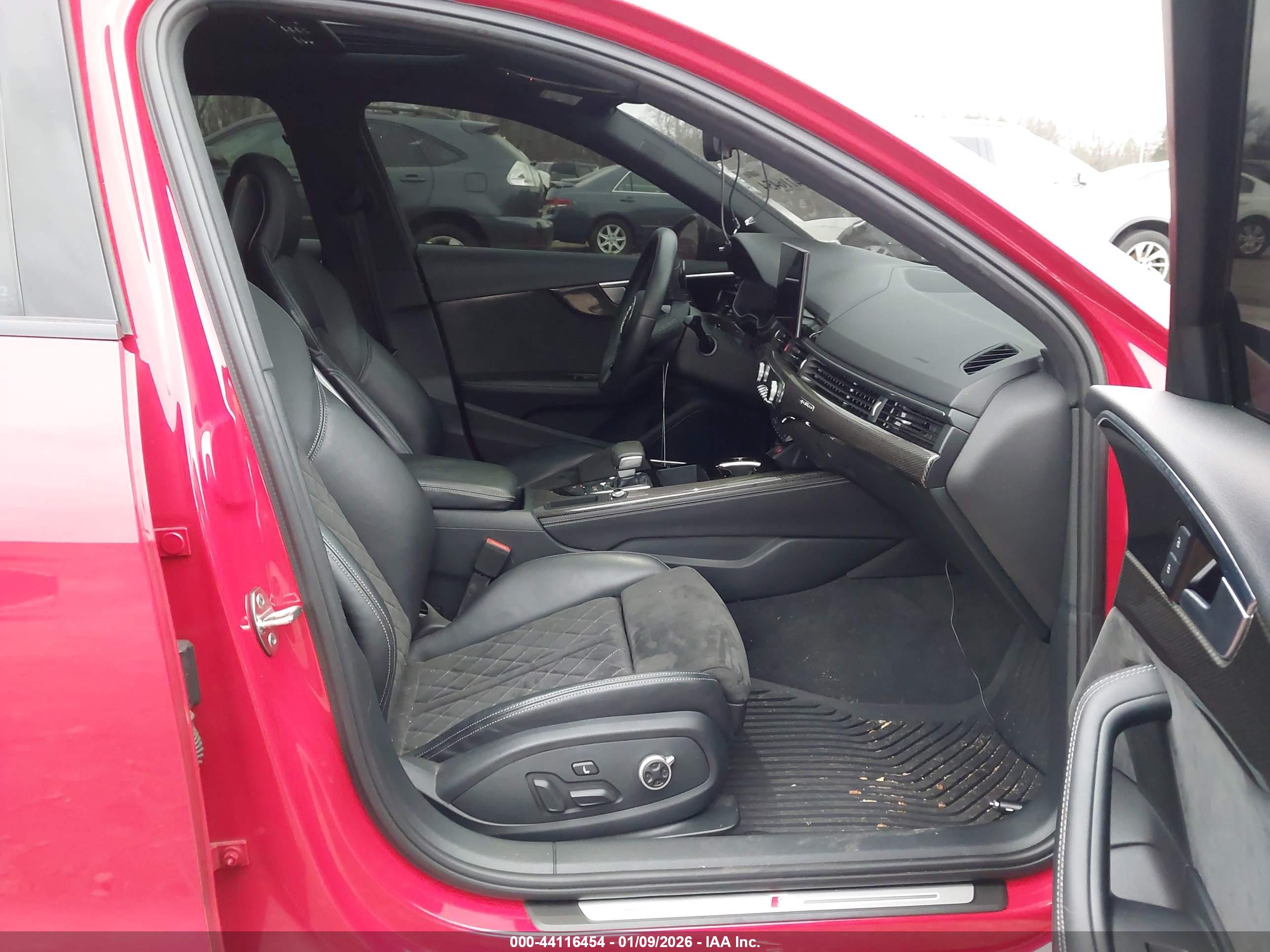 AUDI S4 image 5