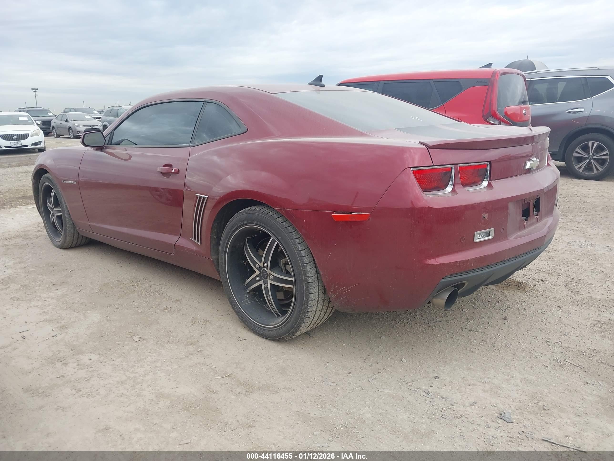 CHEVROLET CAMARO image 3