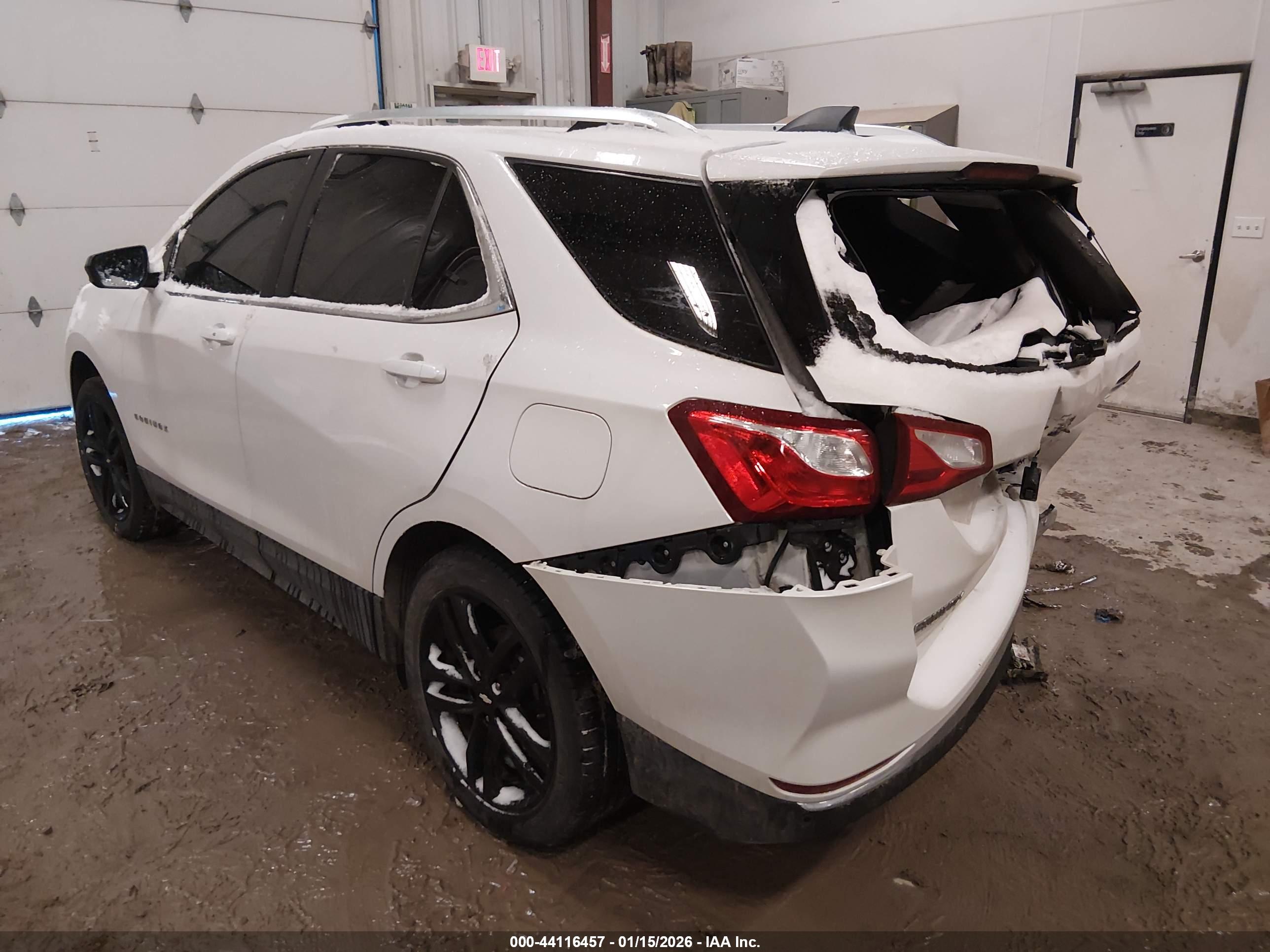 CHEVROLET EQUINOX image 3