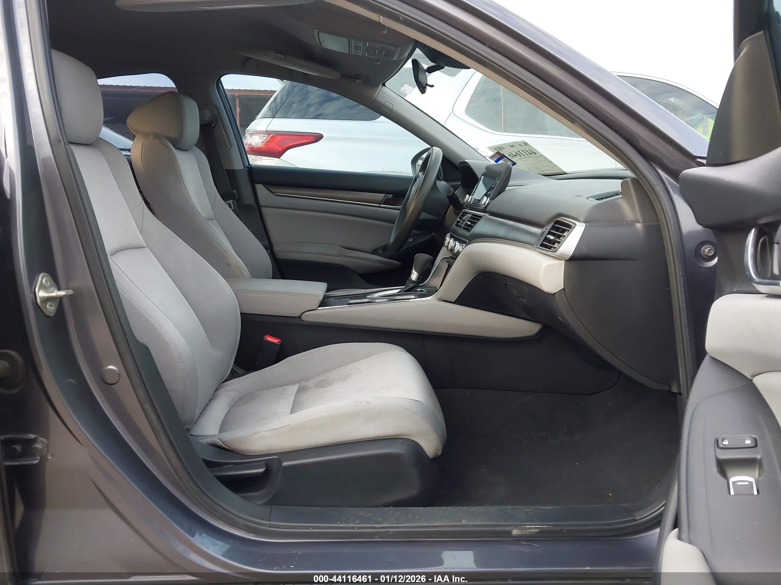 HONDA ACCORD image 5