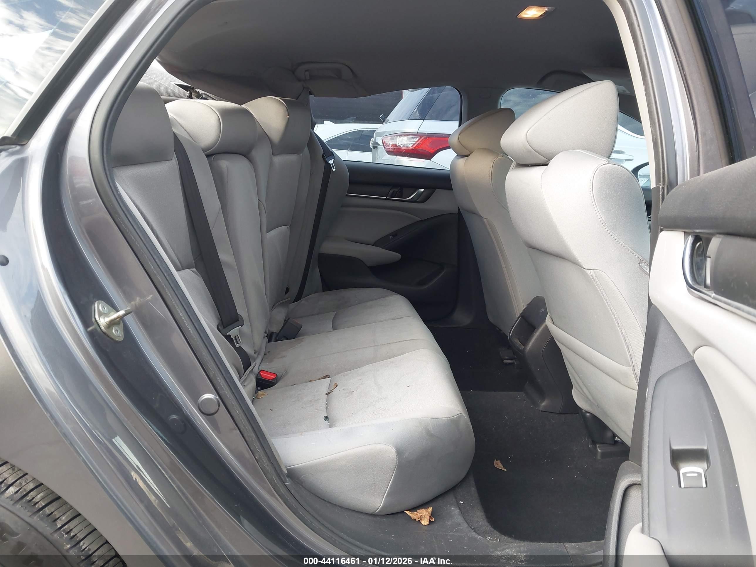 HONDA ACCORD image 8
