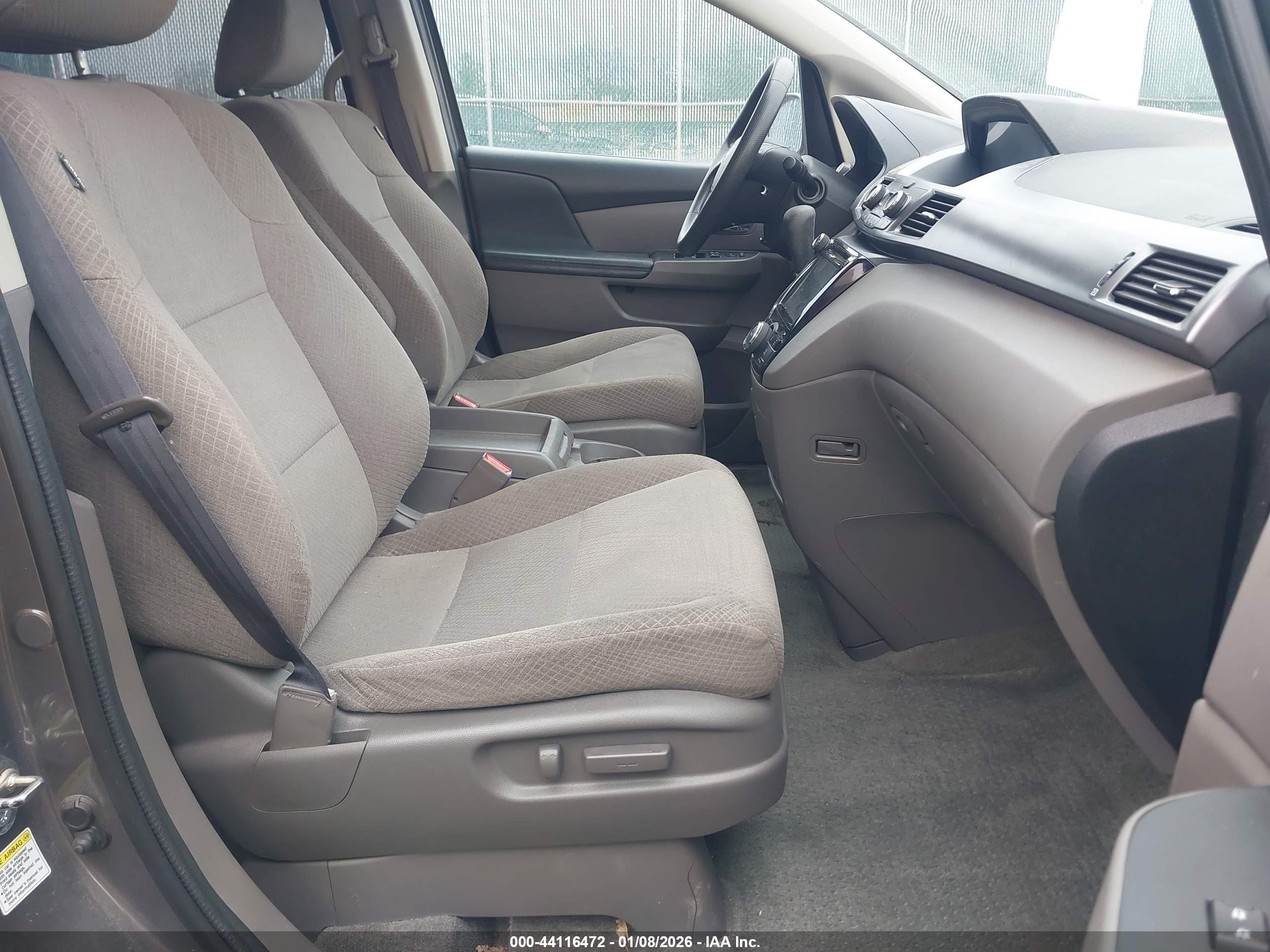 HONDA ODYSSEY image 5