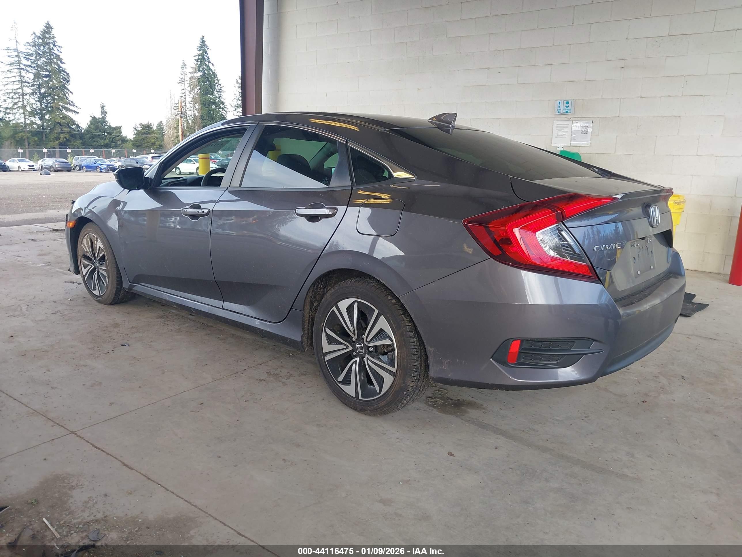 HONDA CIVIC image 3