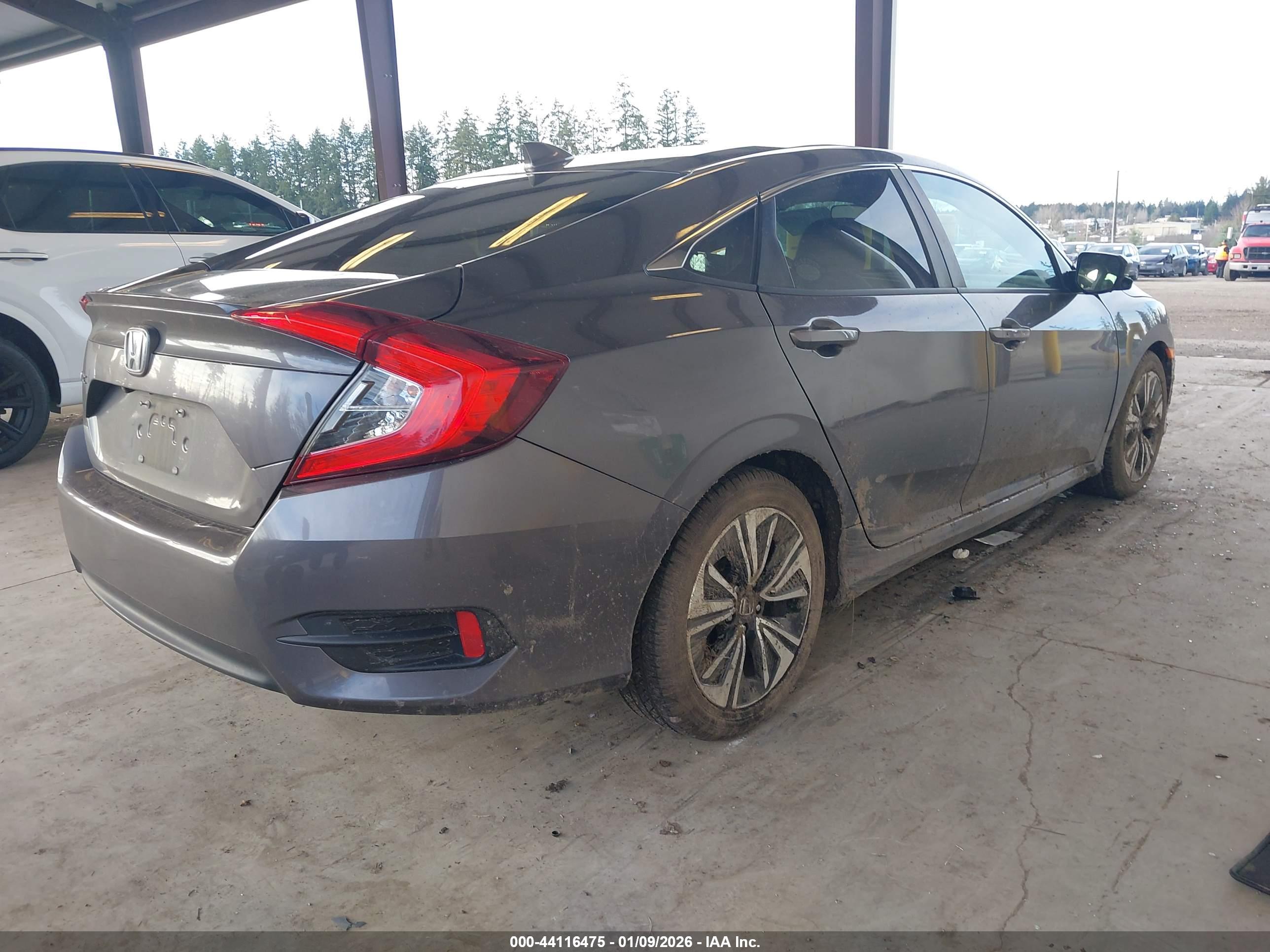 HONDA CIVIC image 4