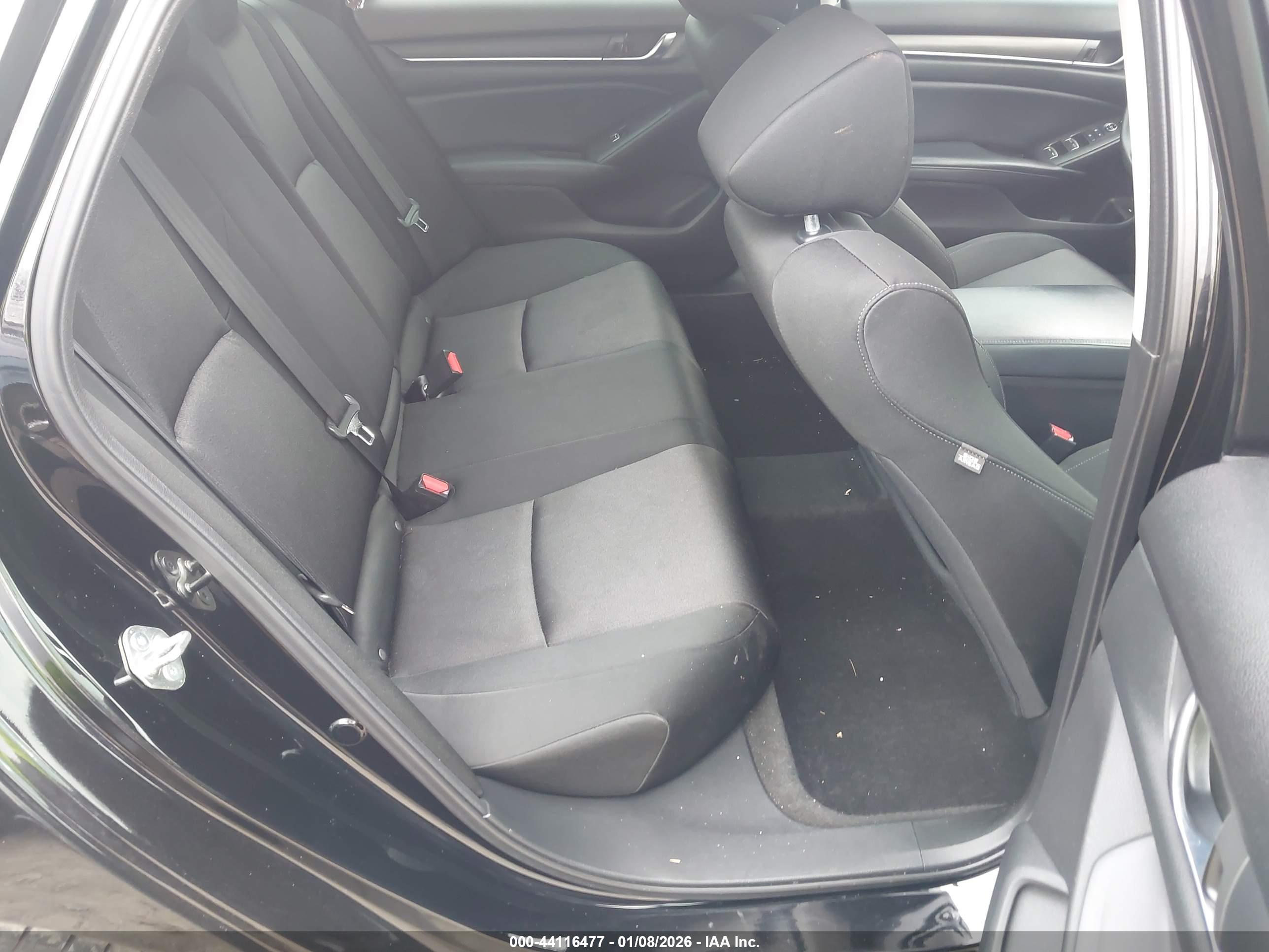 HONDA ACCORD image 8
