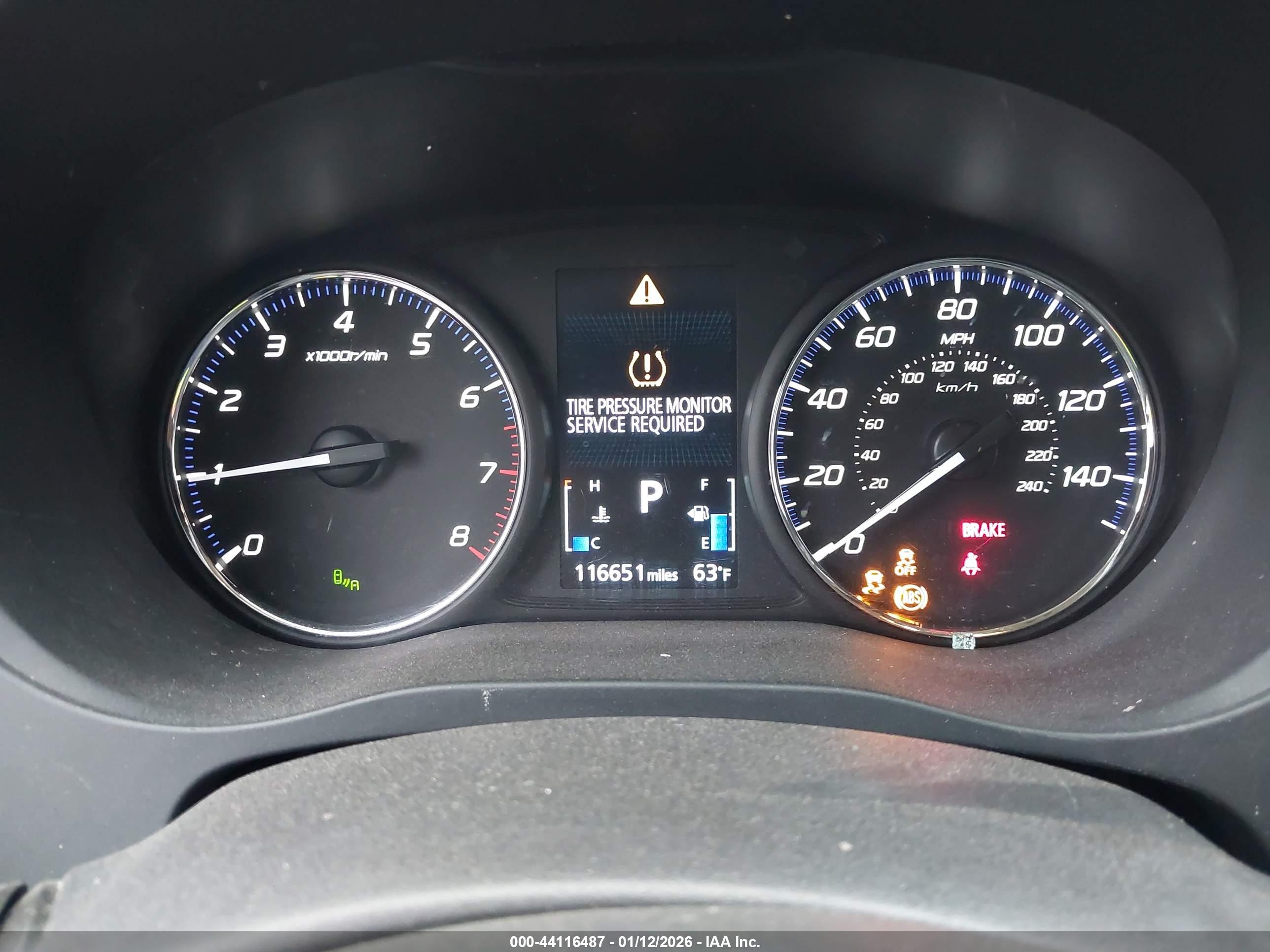 MITSUBISHI OUTLANDER image 7