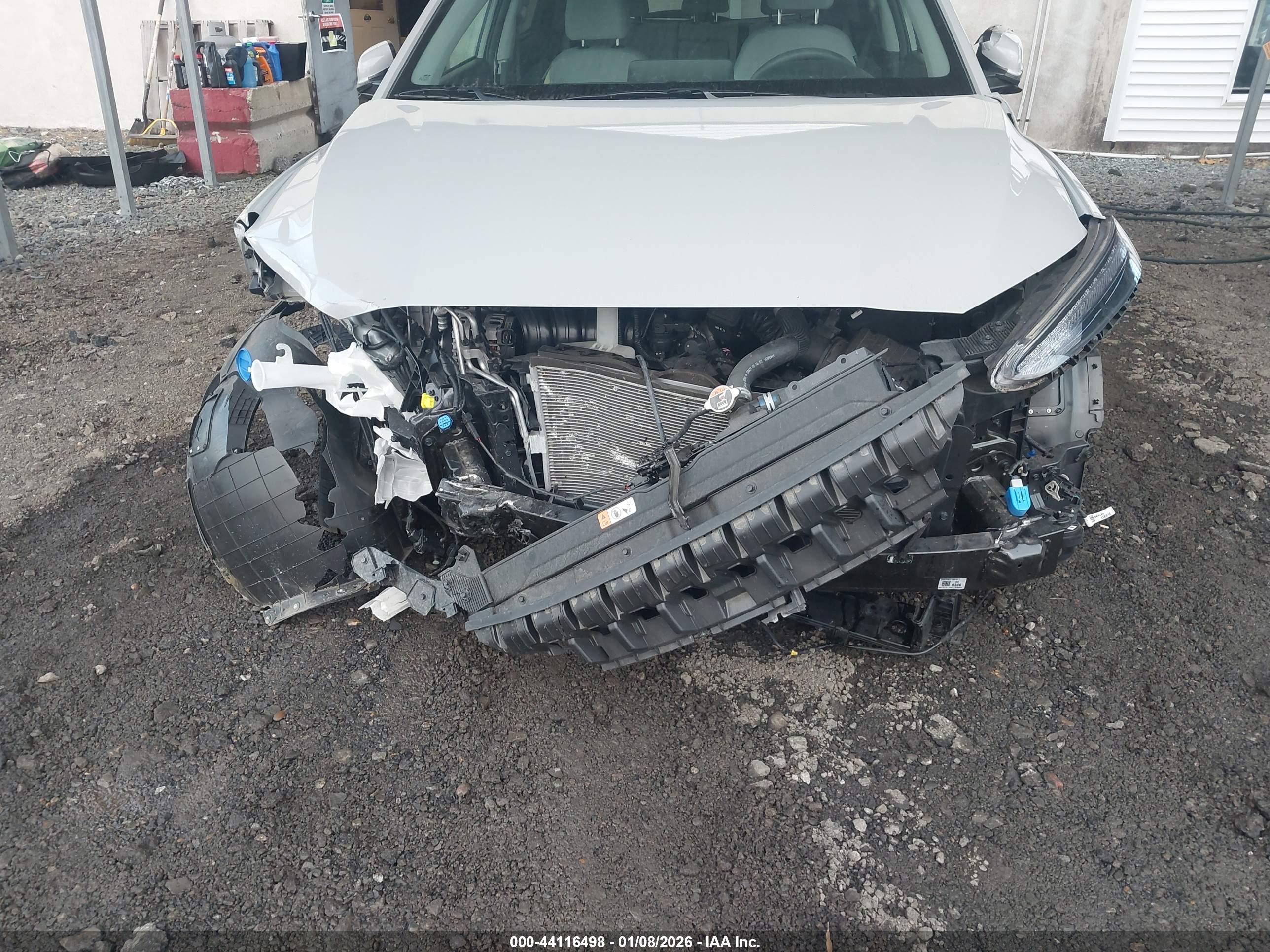 HYUNDAI KONA image 6
