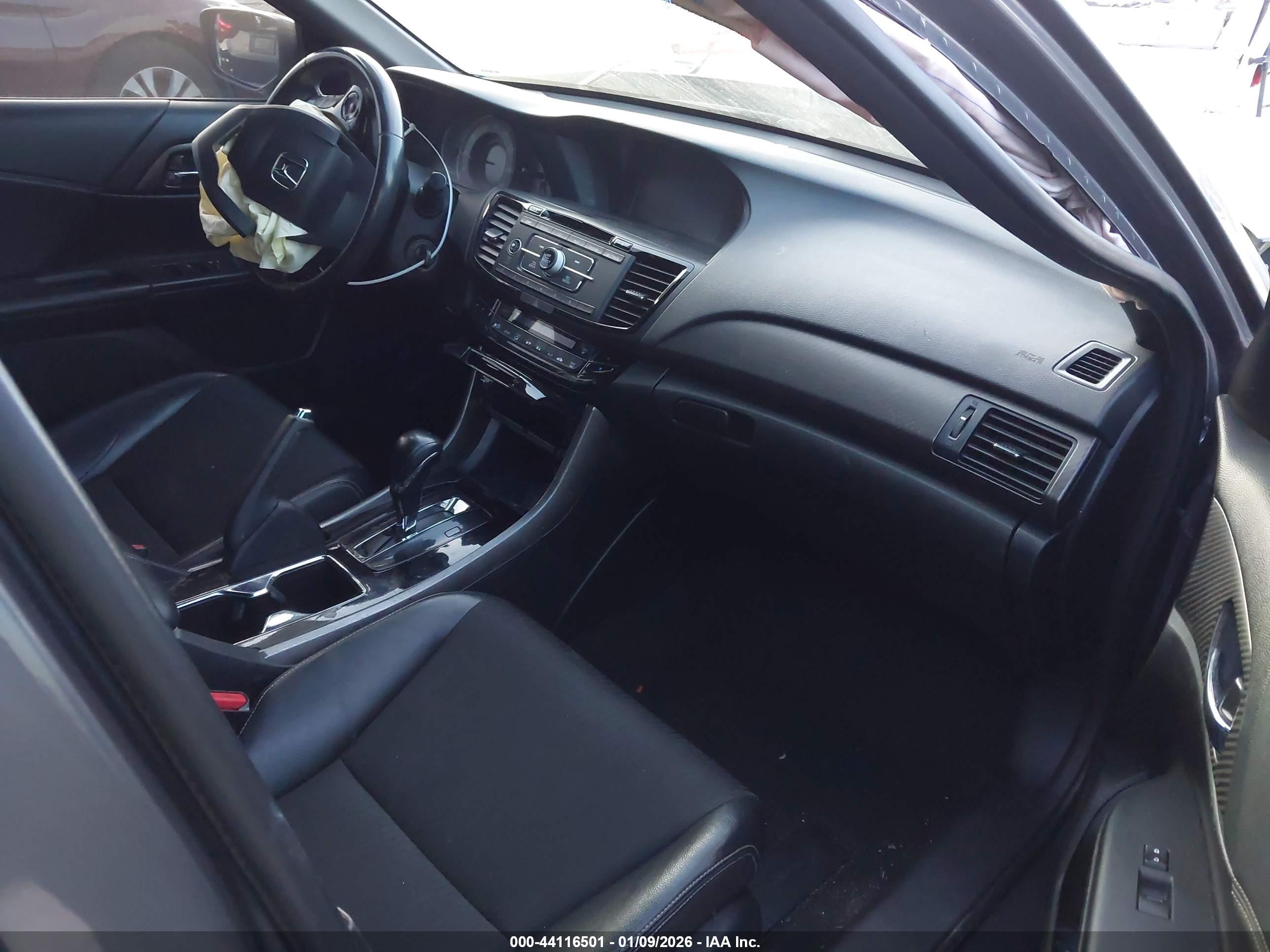 HONDA ACCORD image 5