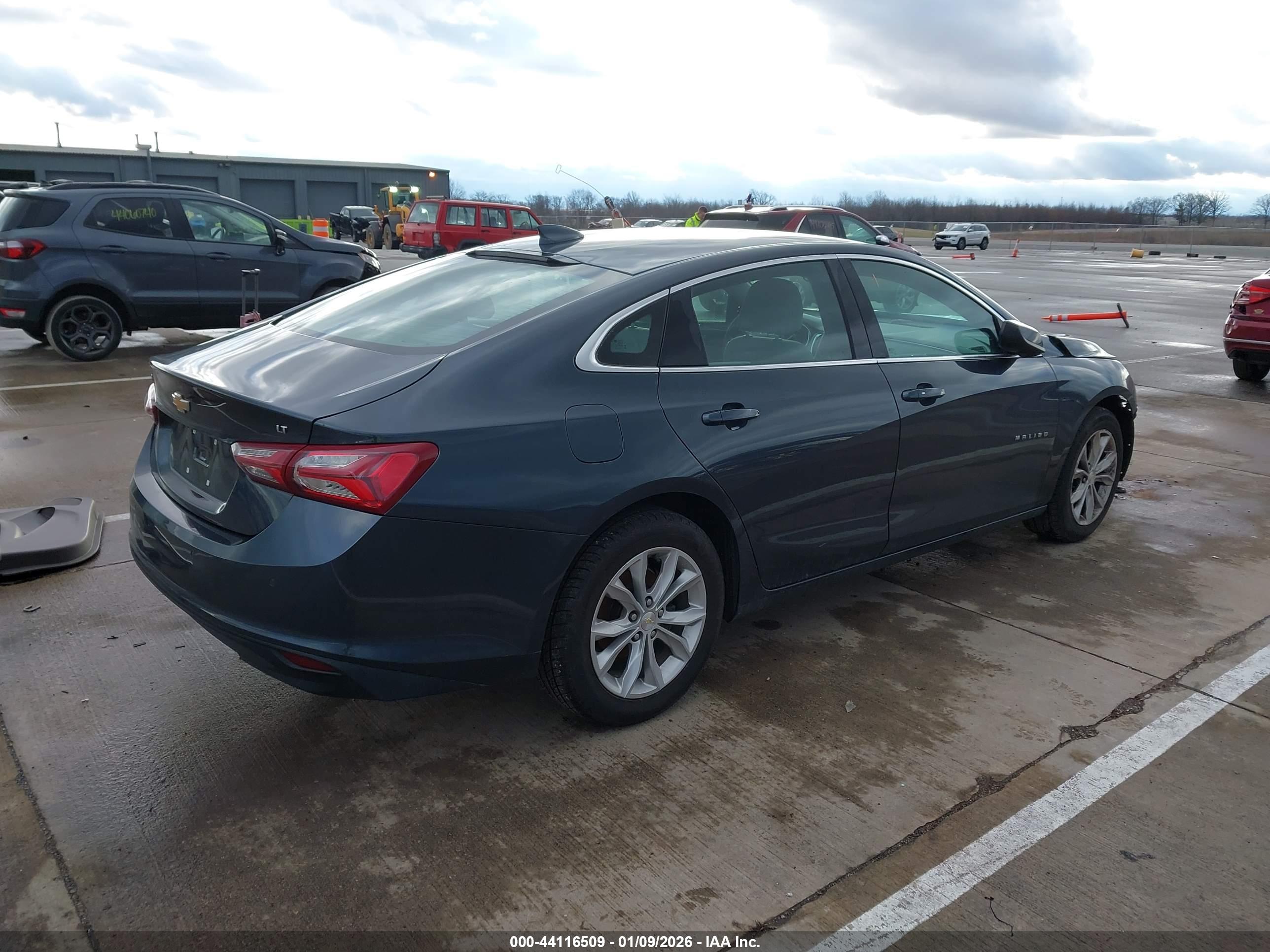 CHEVROLET MALIBU image 4