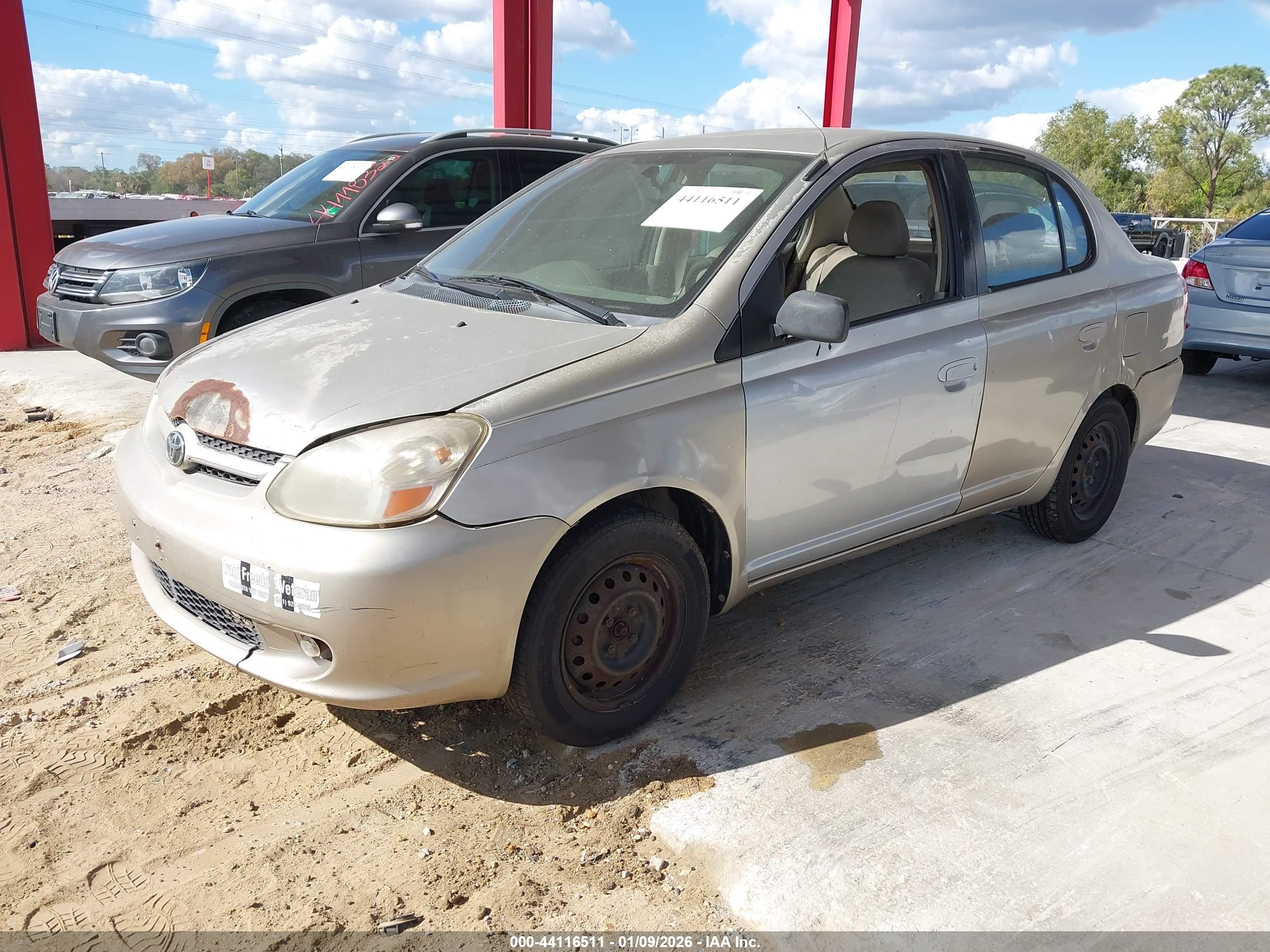 TOYOTA ECHO image 2