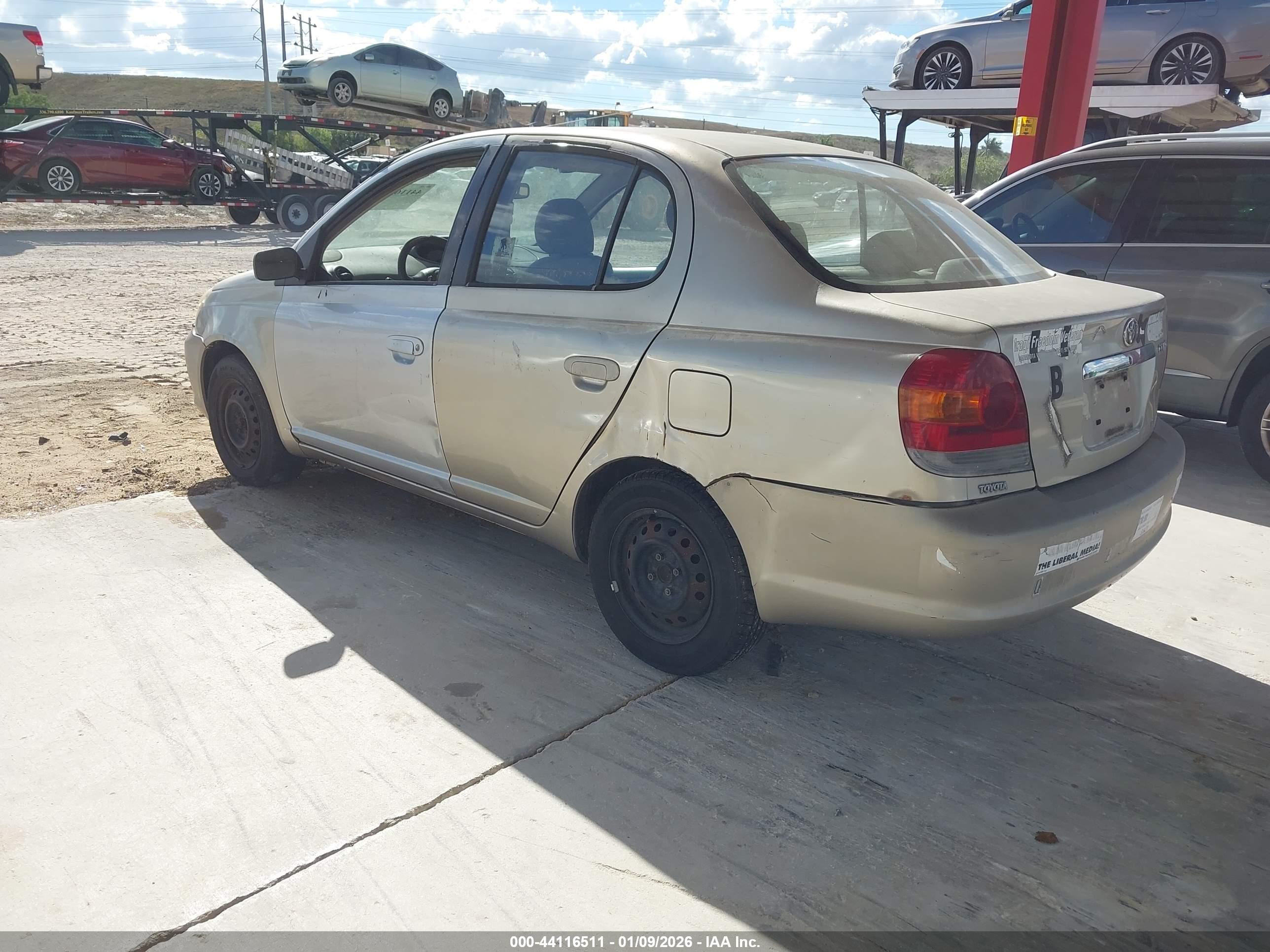 TOYOTA ECHO image 3