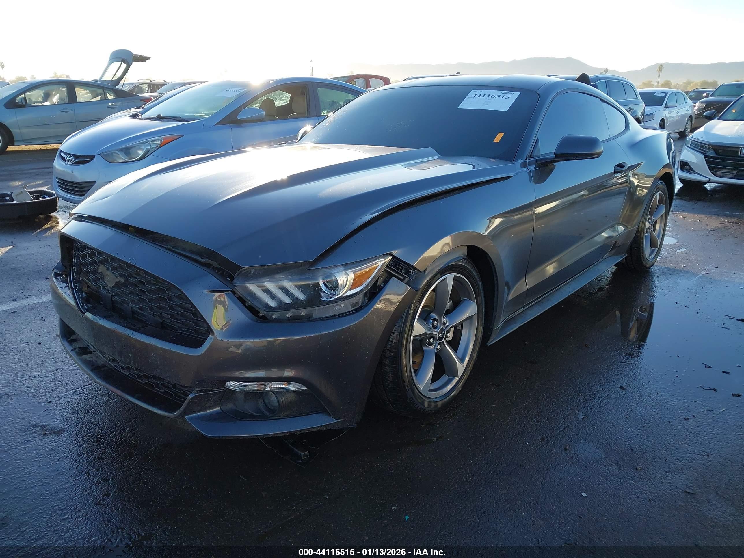 FORD MUSTANG image 2
