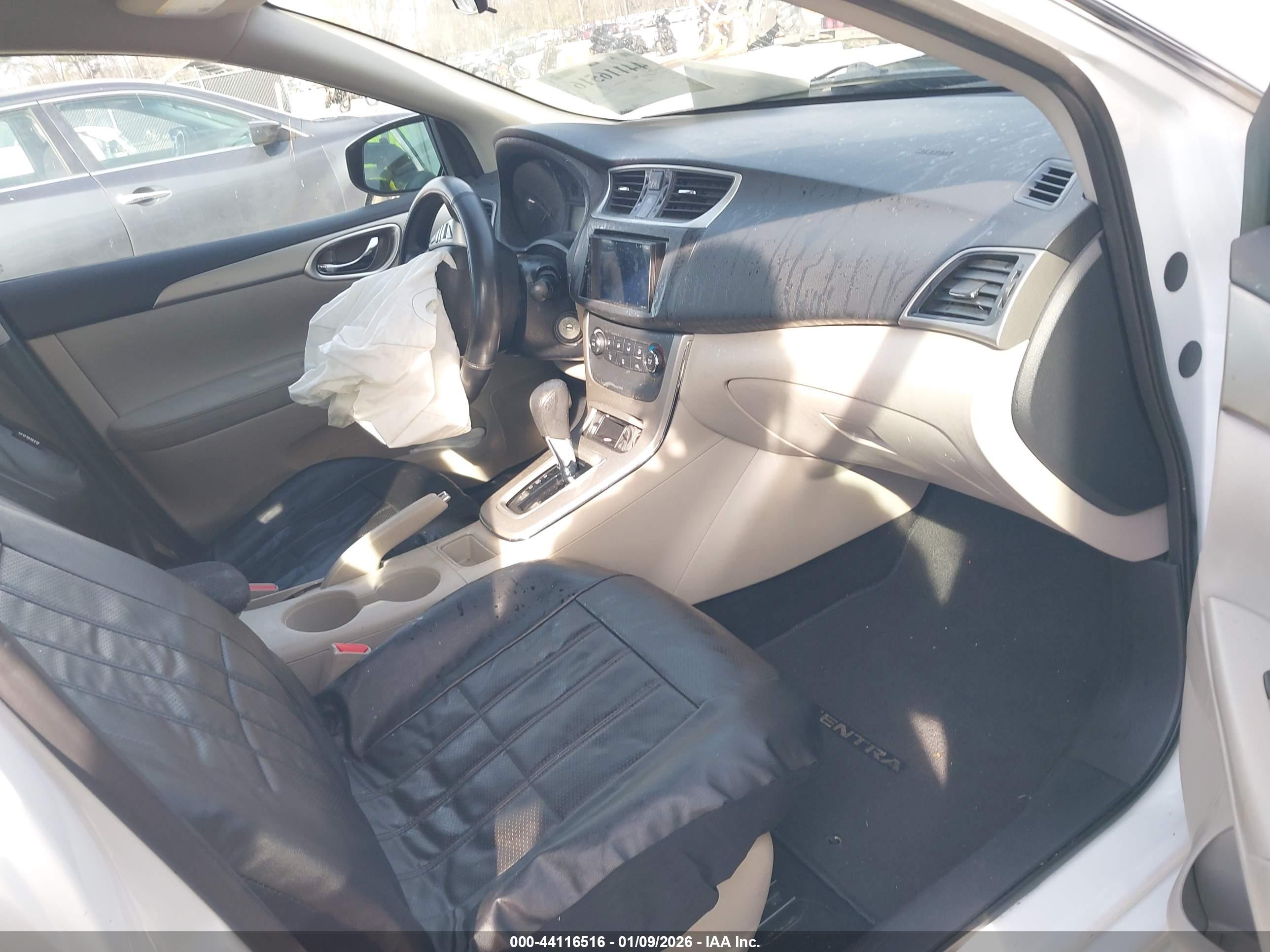 NISSAN SENTRA image 5