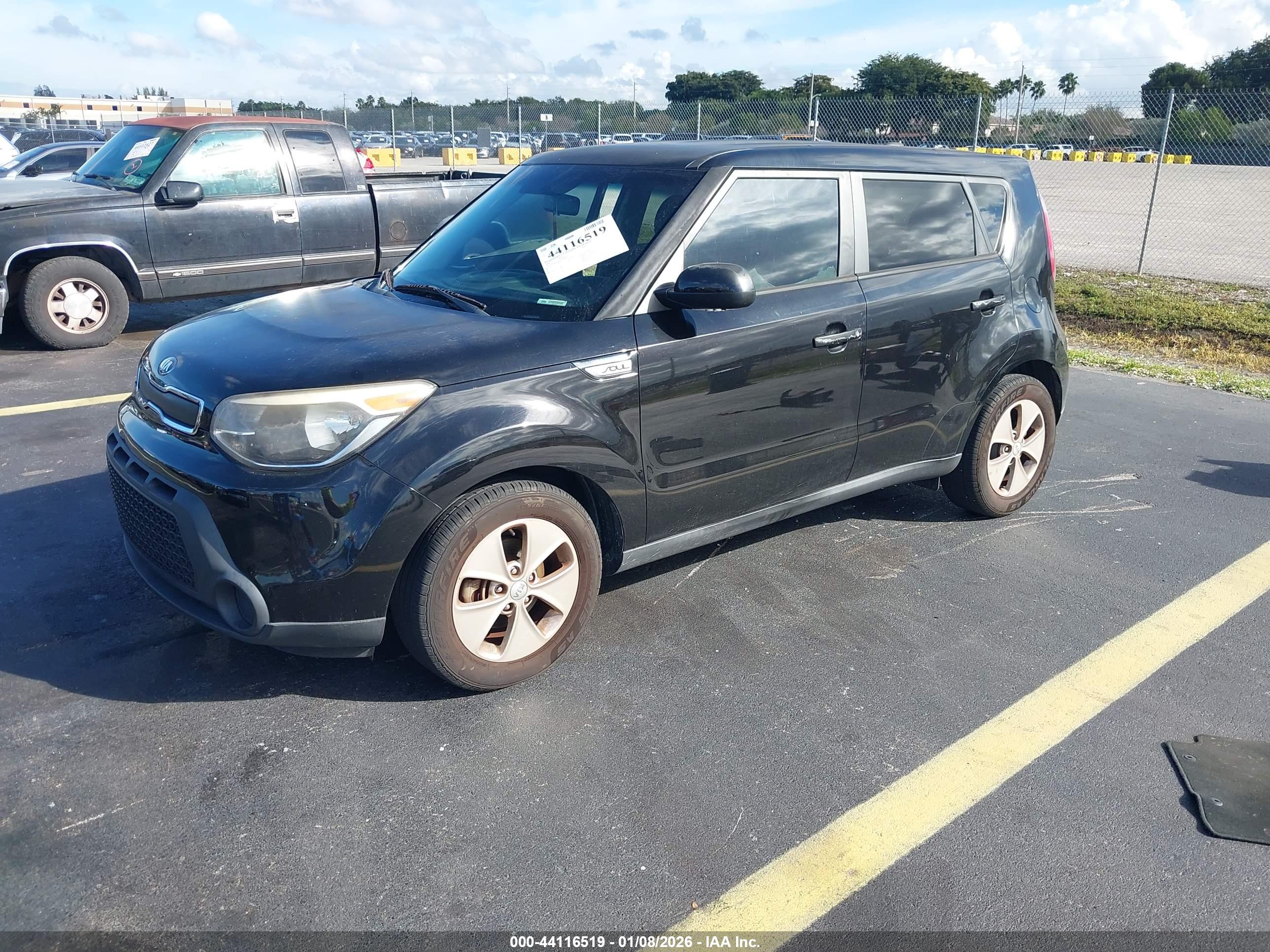 KIA SOUL image 2