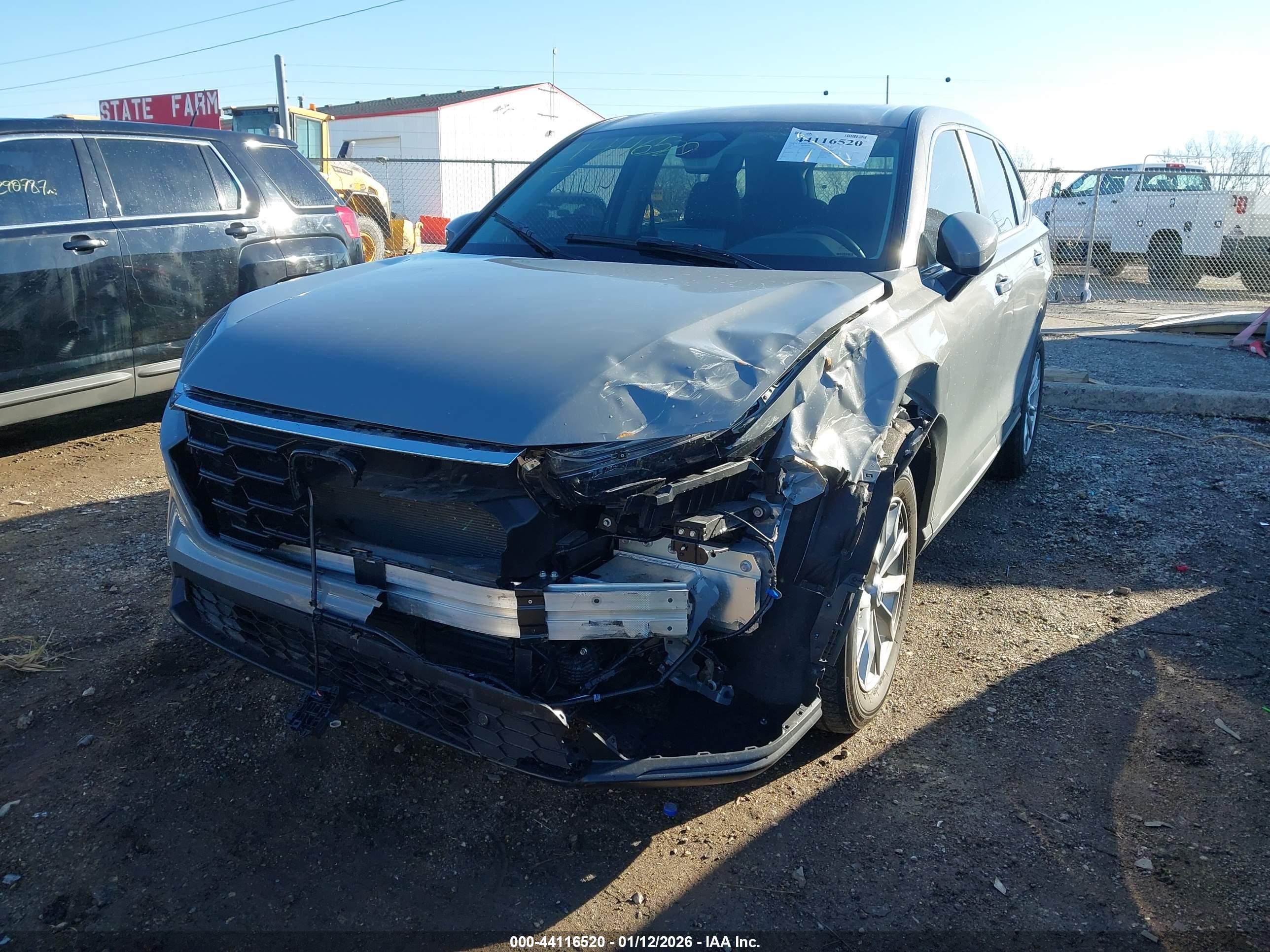 HONDA CR-V image 2