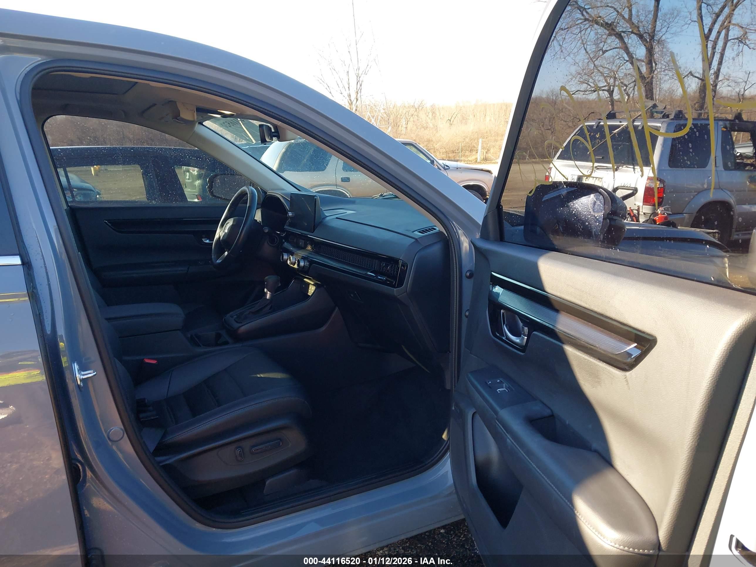HONDA CR-V image 5