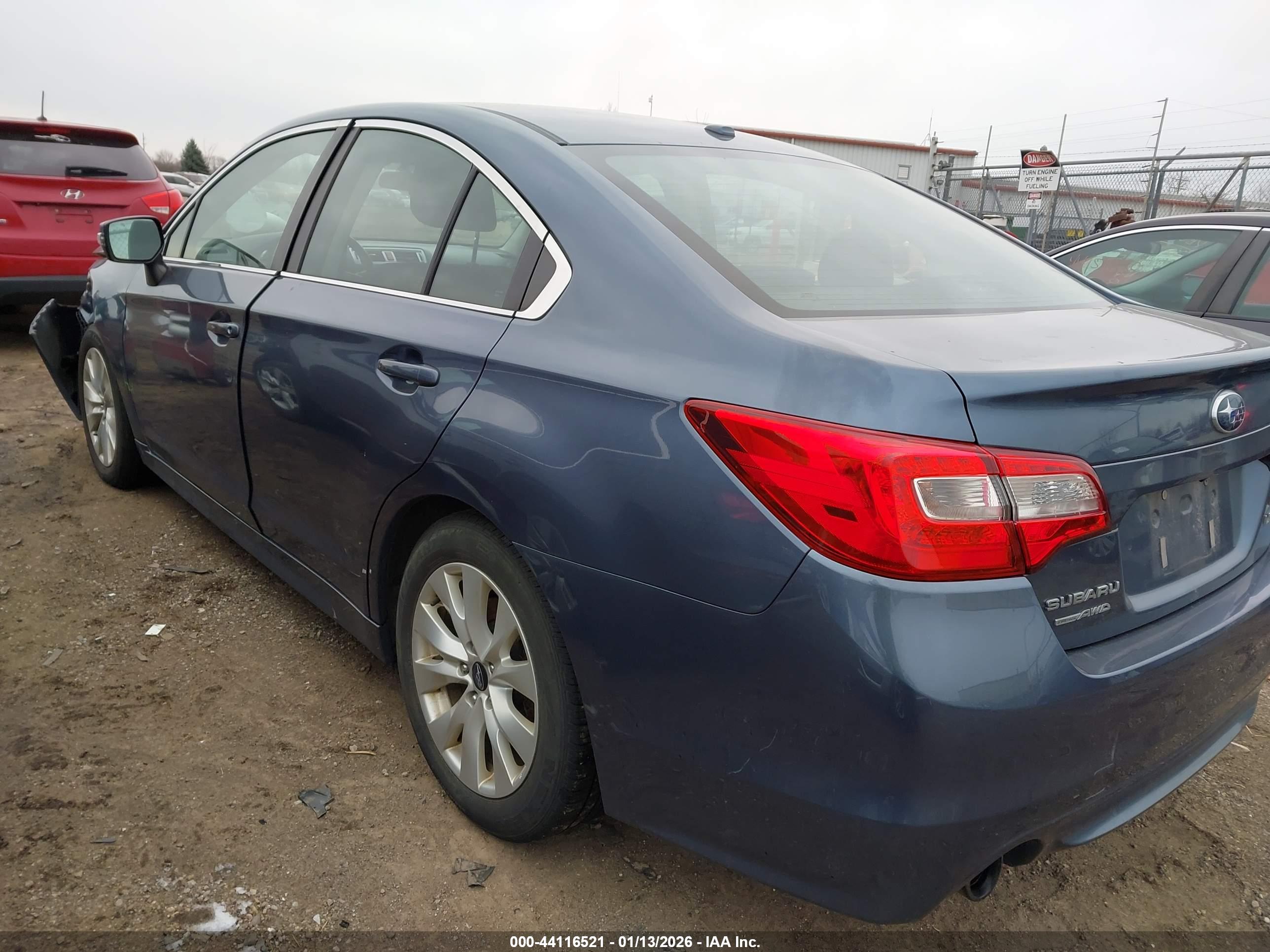 SUBARU LEGACY image 3