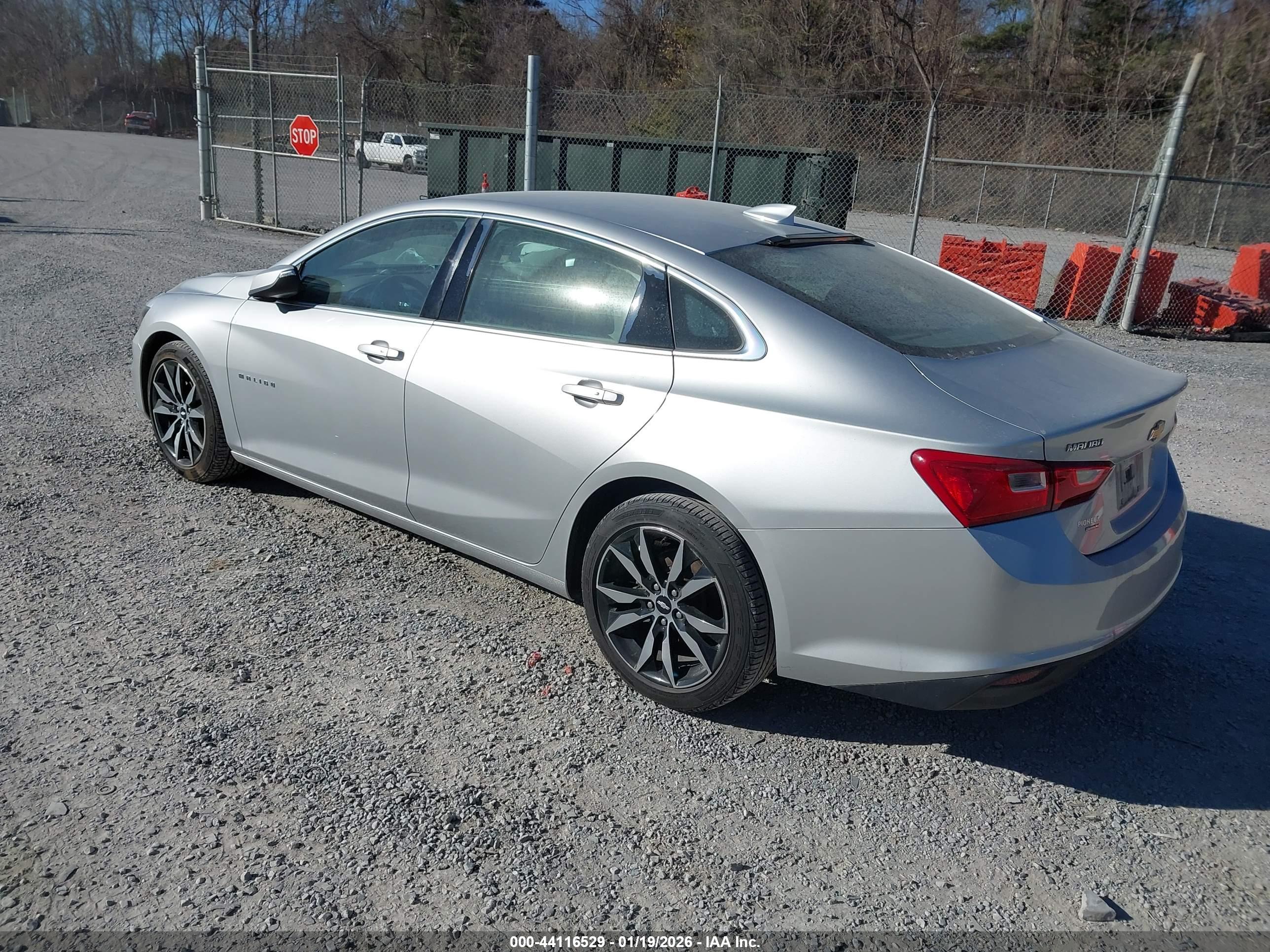 CHEVROLET MALIBU image 3