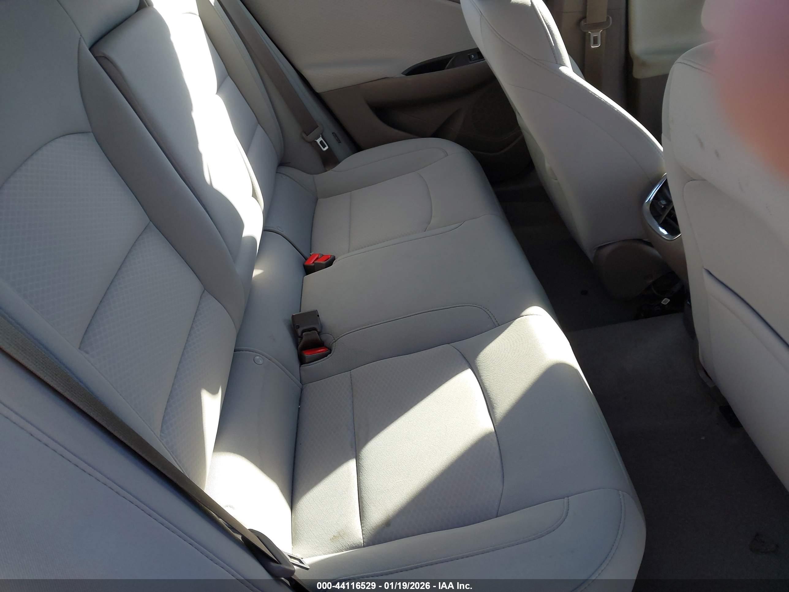 CHEVROLET MALIBU image 8