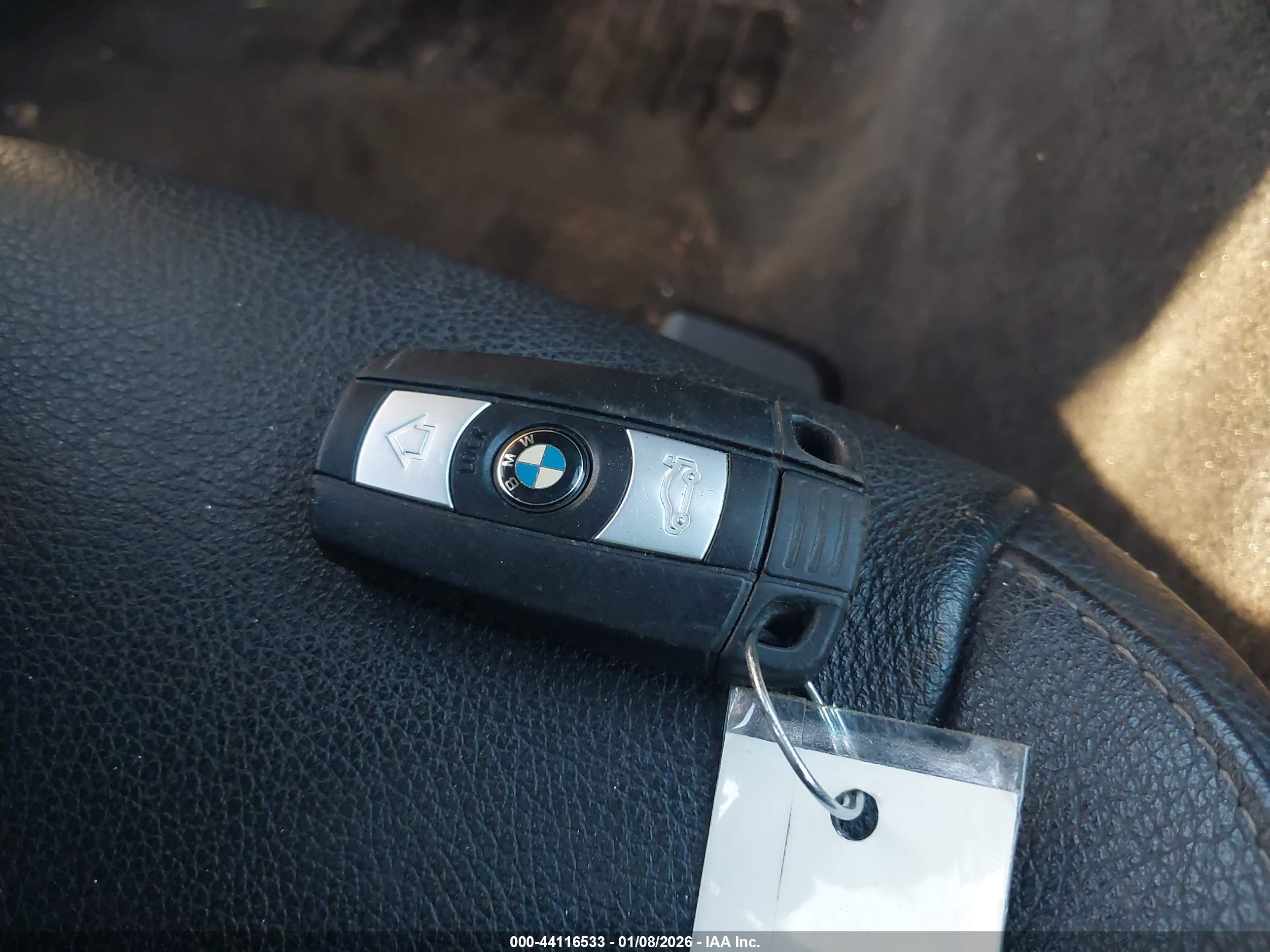BMW 328I image 11