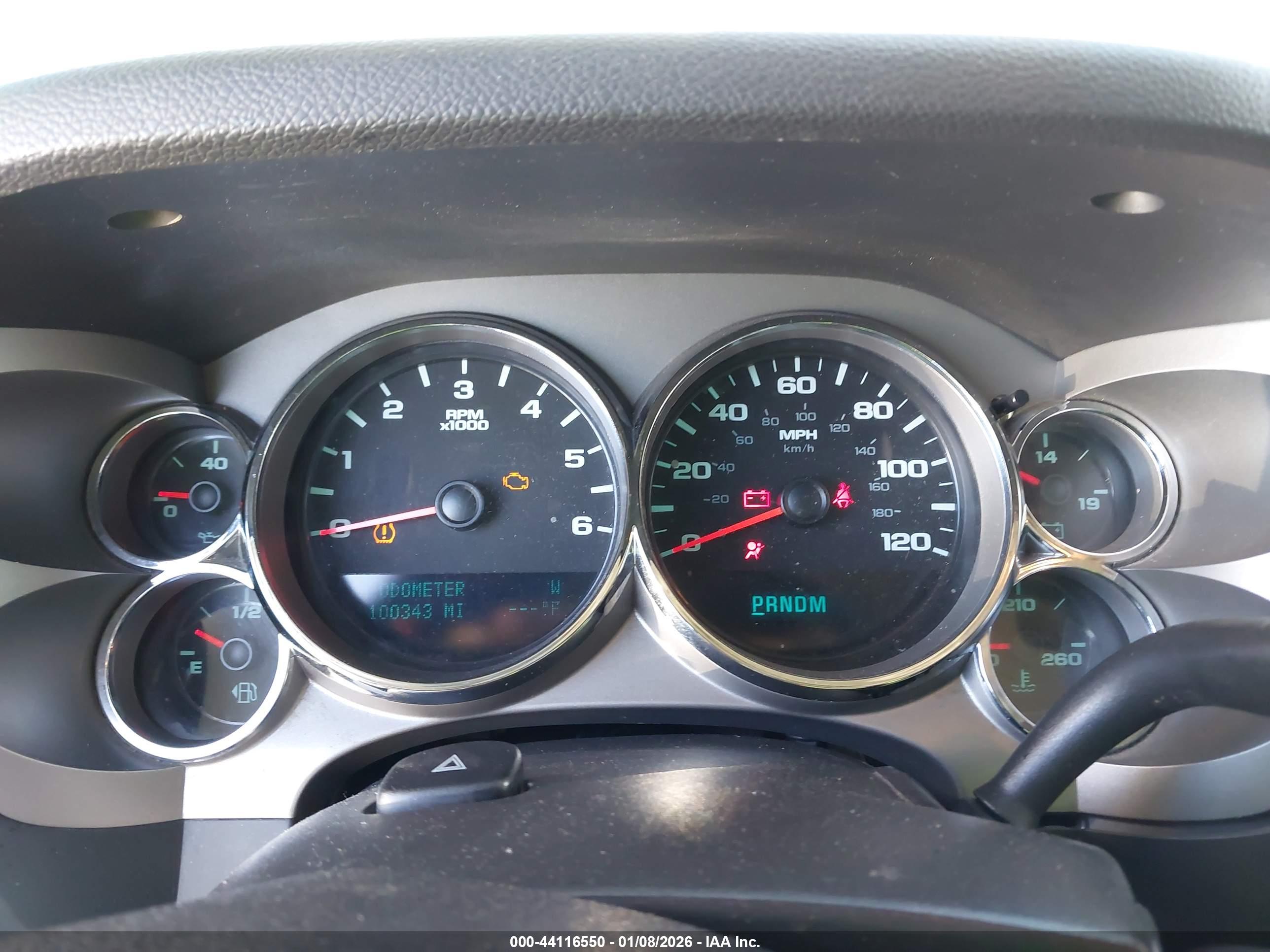 CHEVROLET SILVERADO image 7