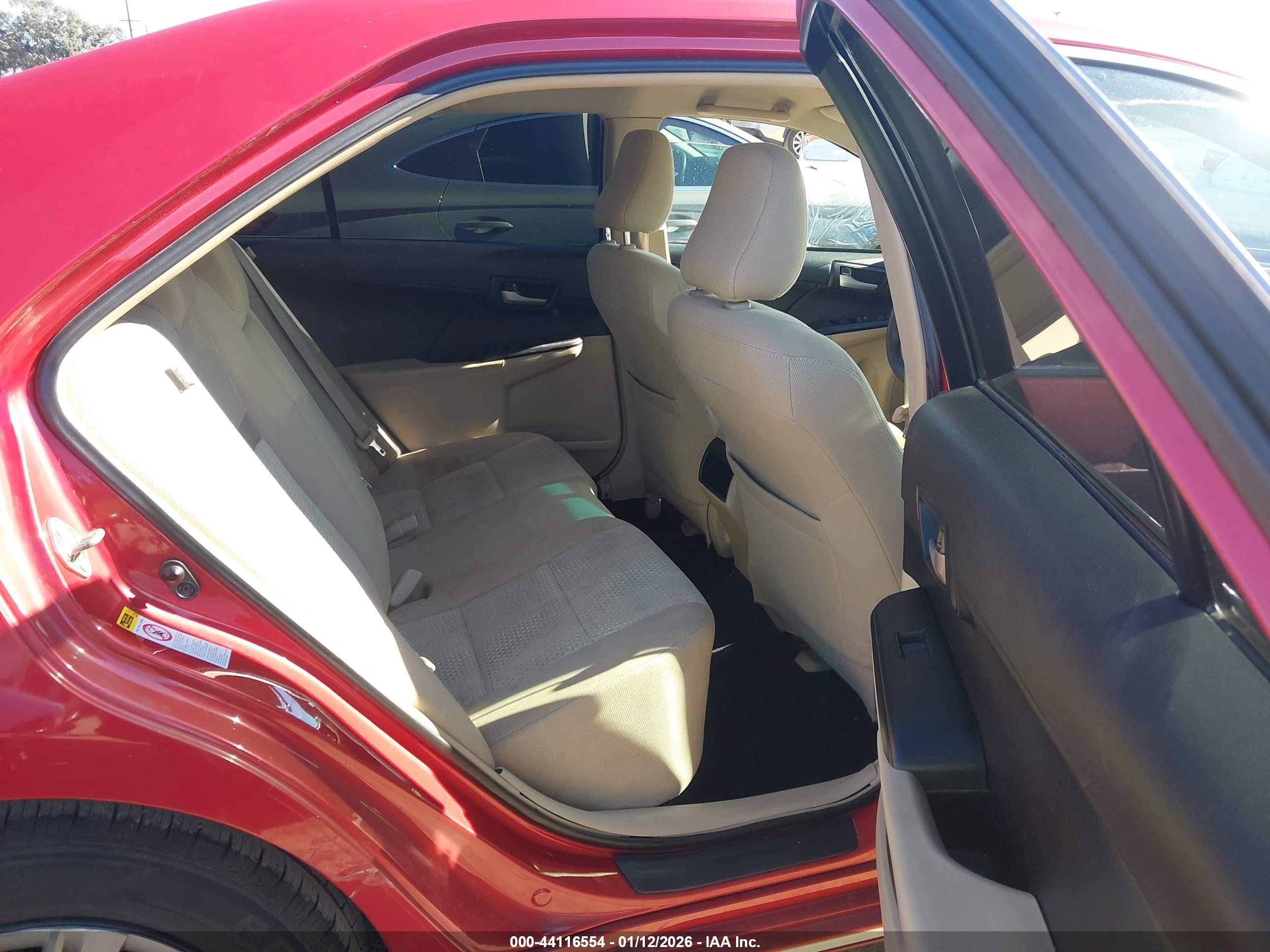 TOYOTA CAMRY image 8